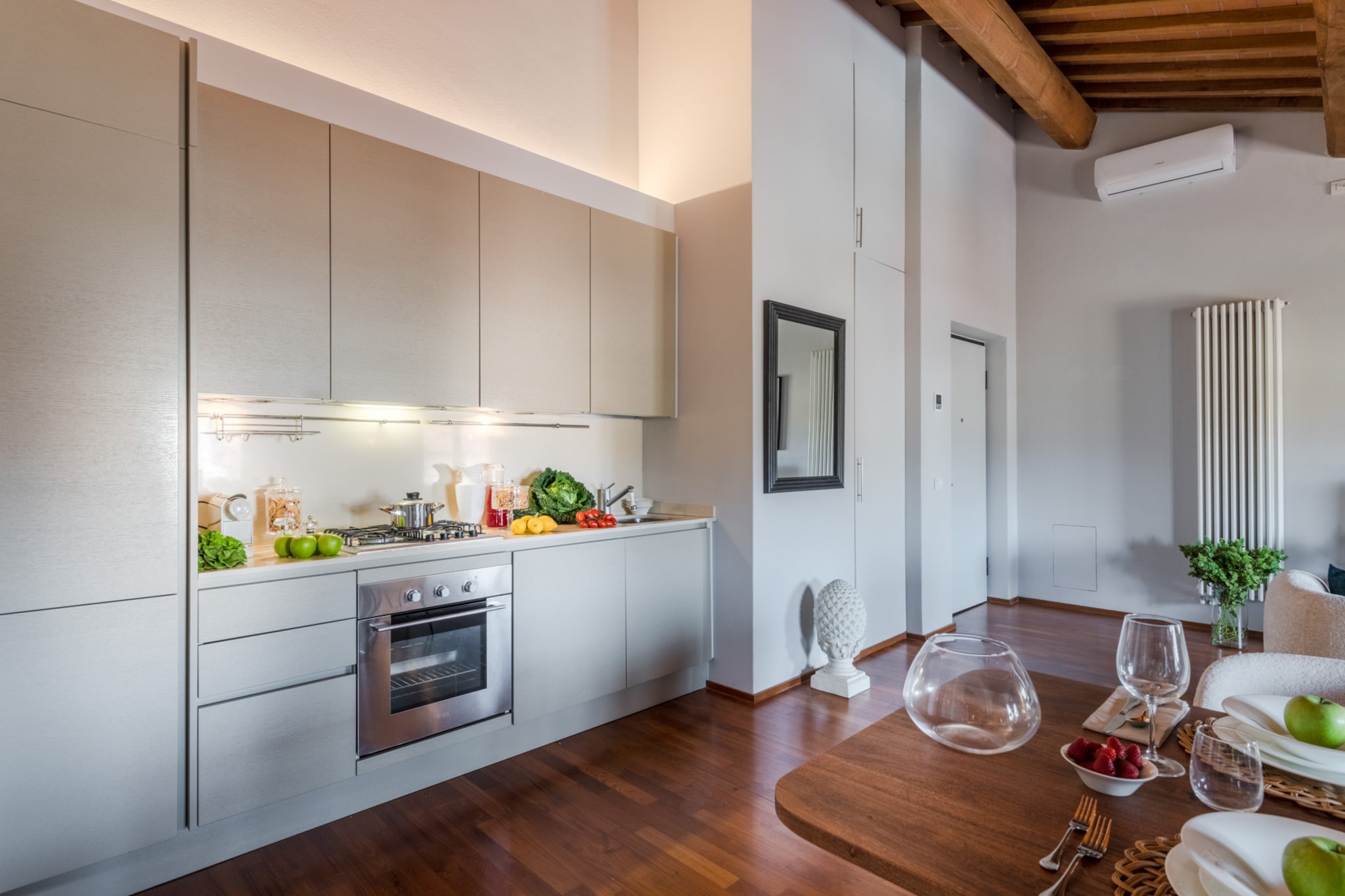 De Nobili Penthouse-Nicht getaggt