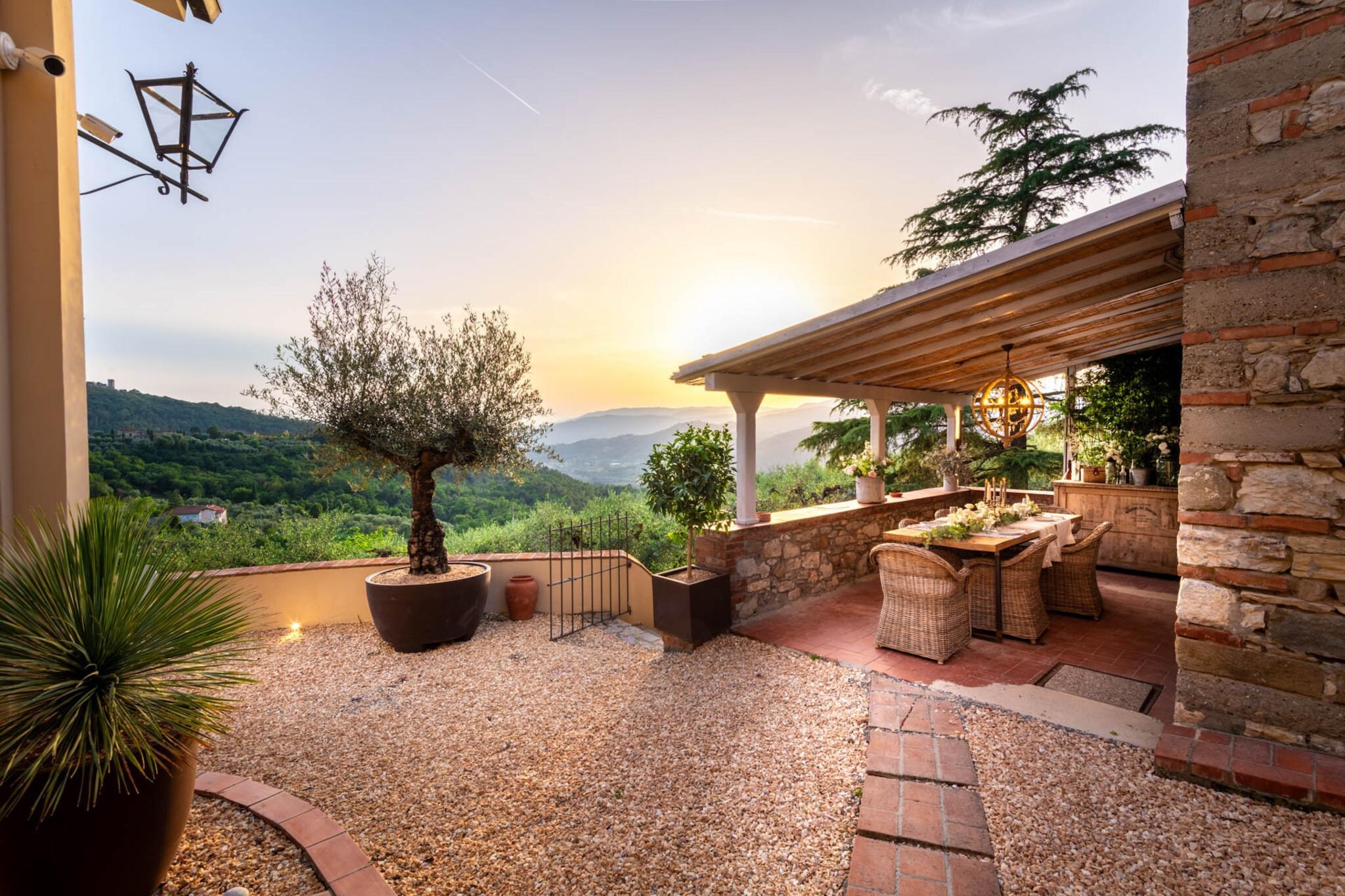 Le Due Terre Farmhouse - Terrasbalkon