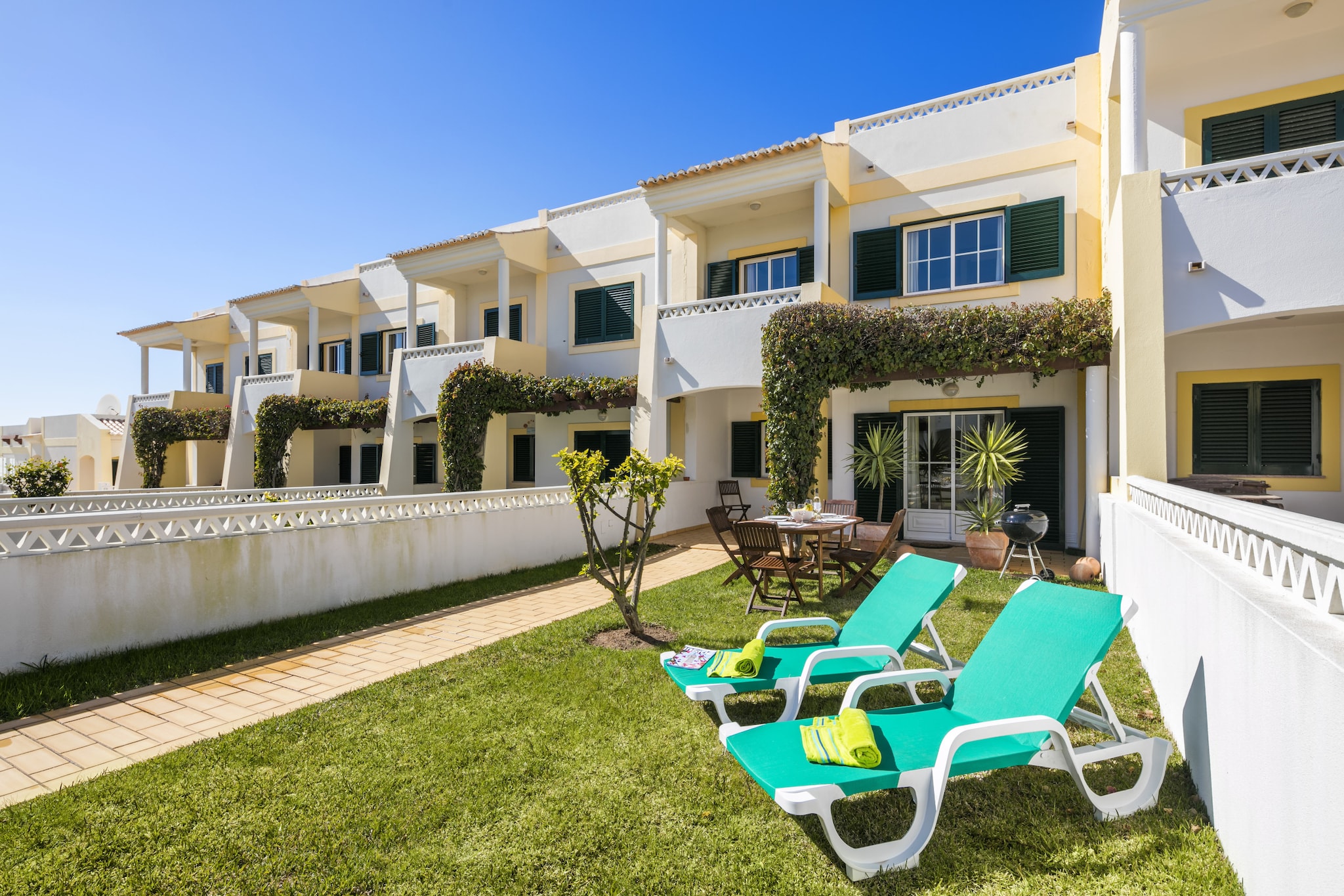 11 Terraços de Benagil (Casa Paraíso)-Tuinen zomer