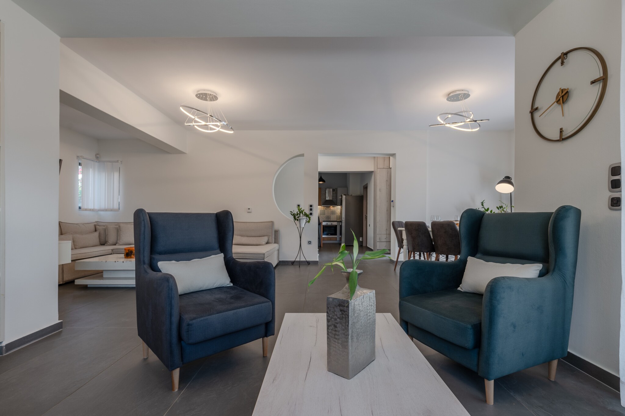 3A's 3 Bedroom Villa-Woonkamer