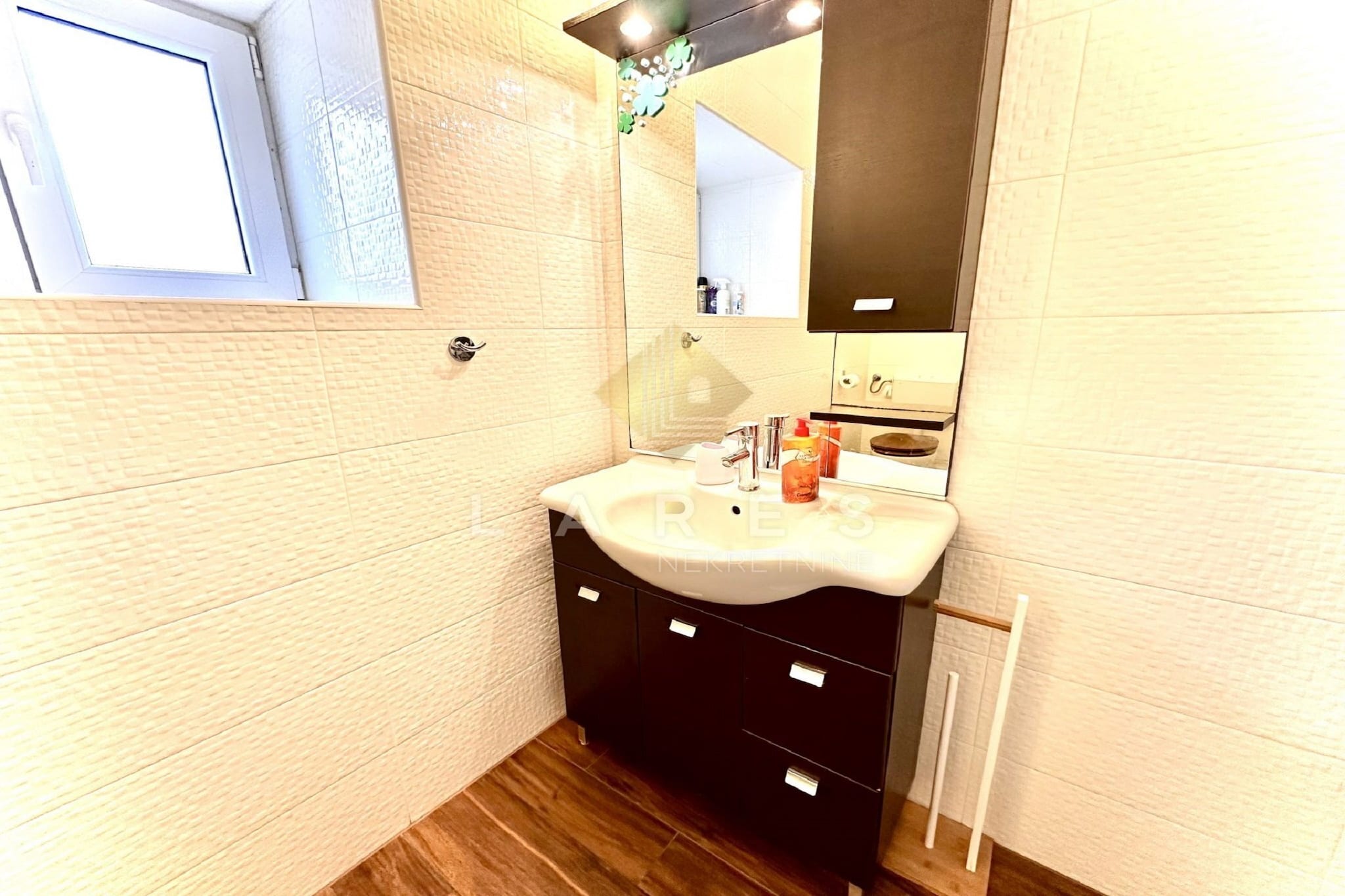 One-Bedroom Apartment (1.kat)-Bathroom
