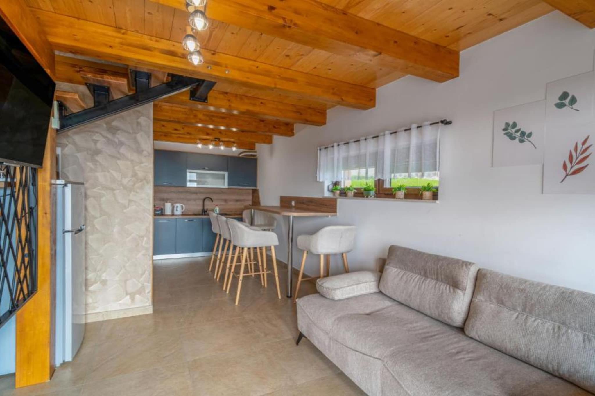 Villa Breg - Four Bedroom Villa with Pool, Hot-Tub and Sauna