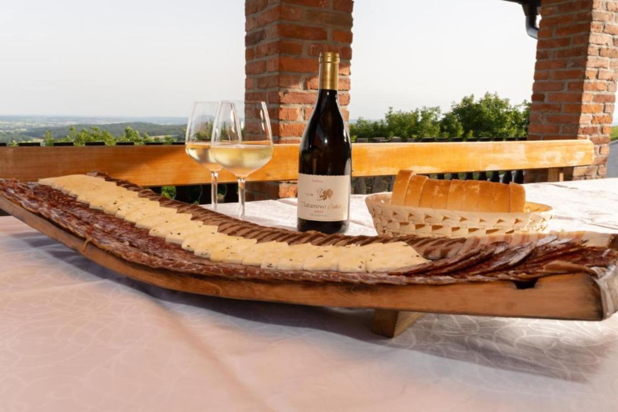 Villa Breg - Four Bedroom Villa with Pool, Hot-Tub and Sauna-Terrasbalkon