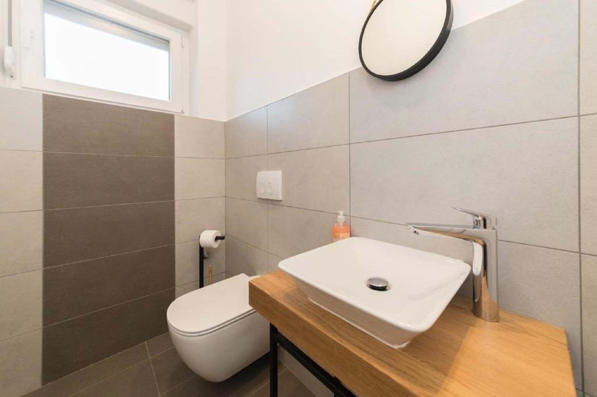 Luxury Villas Bellavista - Four Bedroom Villa with Pool (Villa 1)-Bathroom