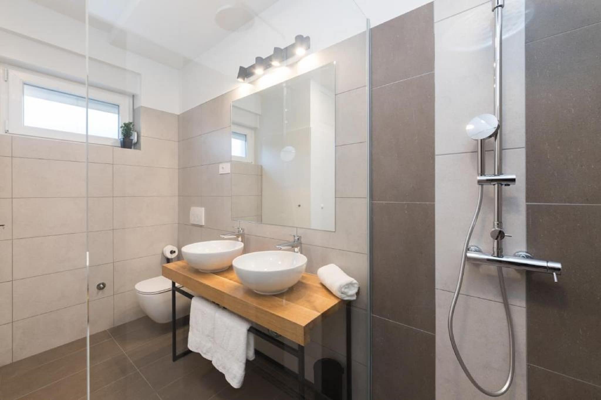 Luxury Villas Bellavista - Four Bedroom Villa with Pool (Villa 2)-Bathroom