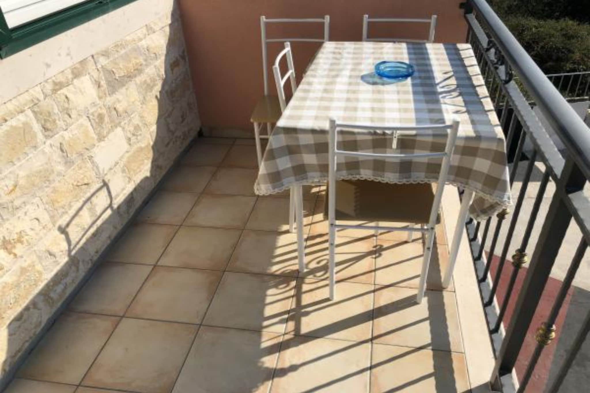 Apartmani Villa Borzic - One Bedroom Apartment with Terarce and Sea View 2