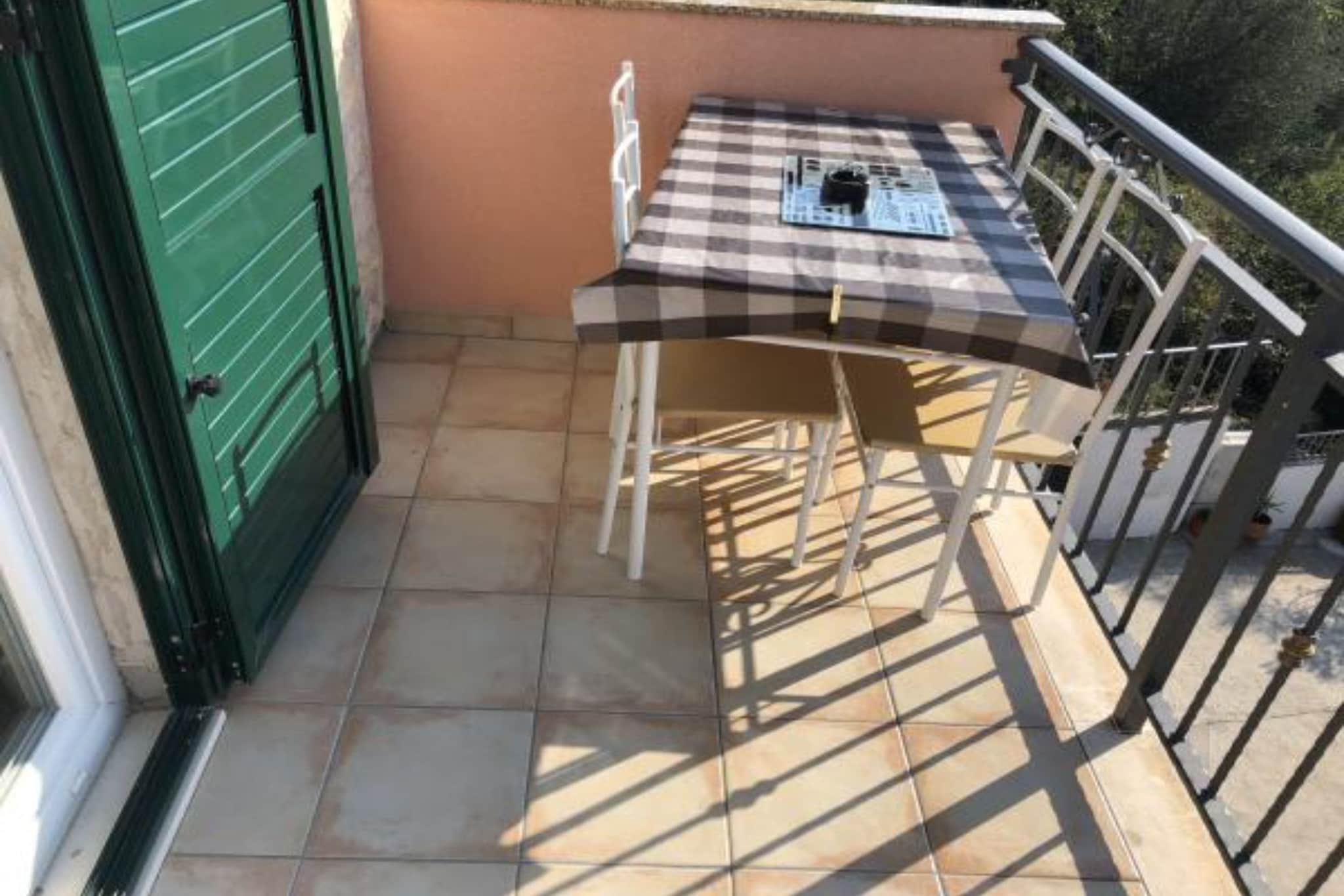 Apartmani Villa Borzic - One Bedroom Apartment with Terarce and Sea View 3-Balcon-terrasse