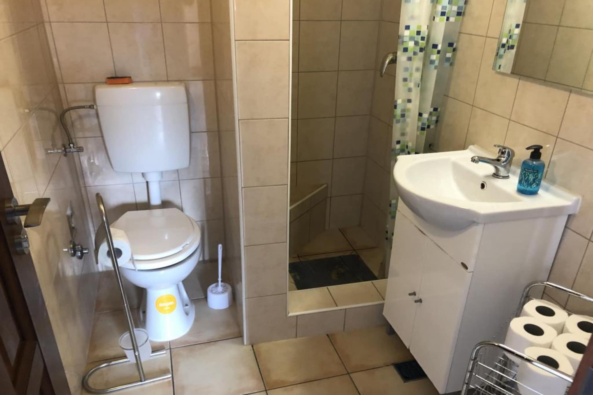Apartmani Villa Borzic - One Bedroom Apartment with Terarce and Sea View 3-Salle de bain