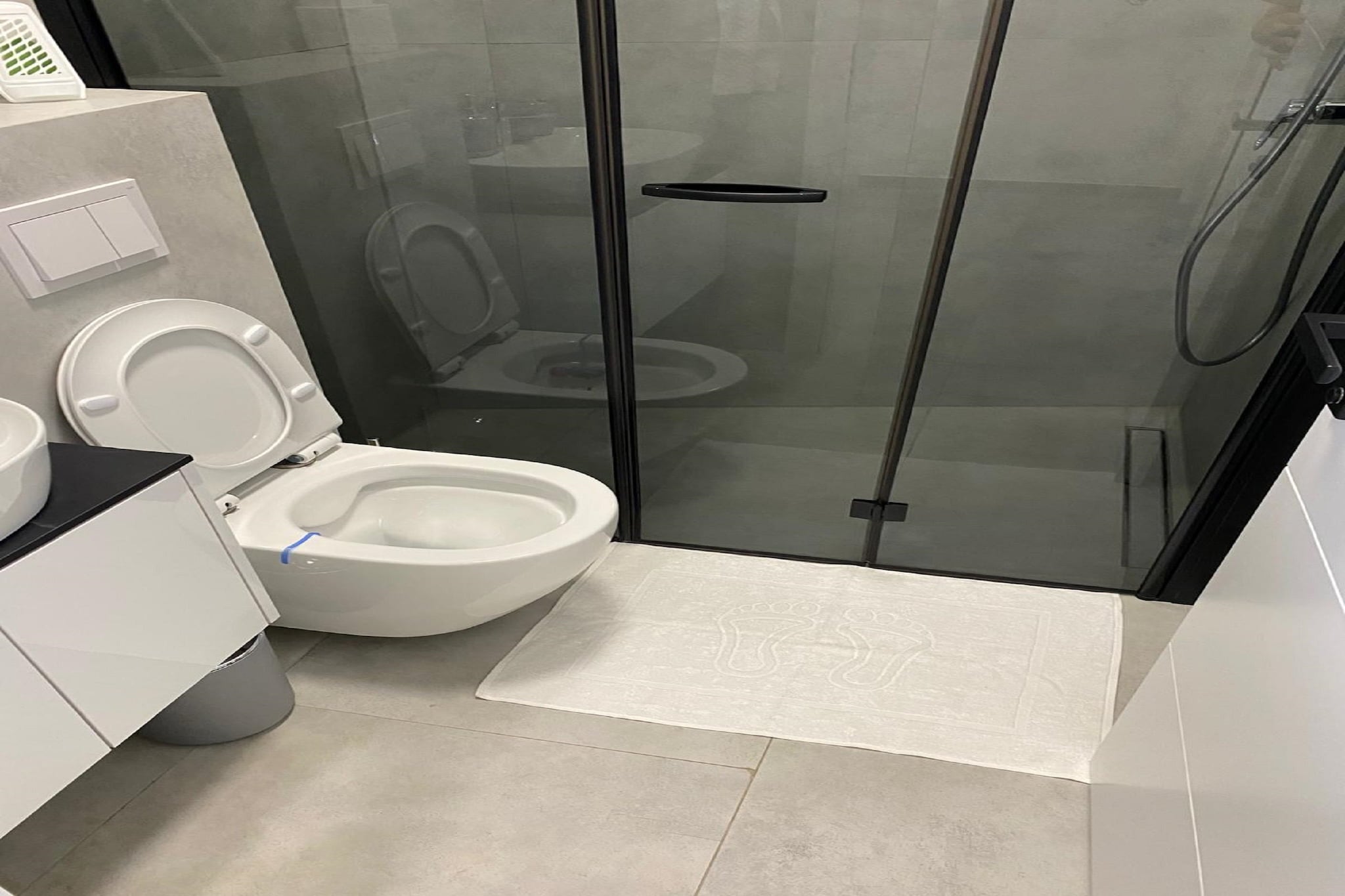 Luxury Apartments Villa Aspira - One Bedroom Apartment with Balcony 1 - Bathroom