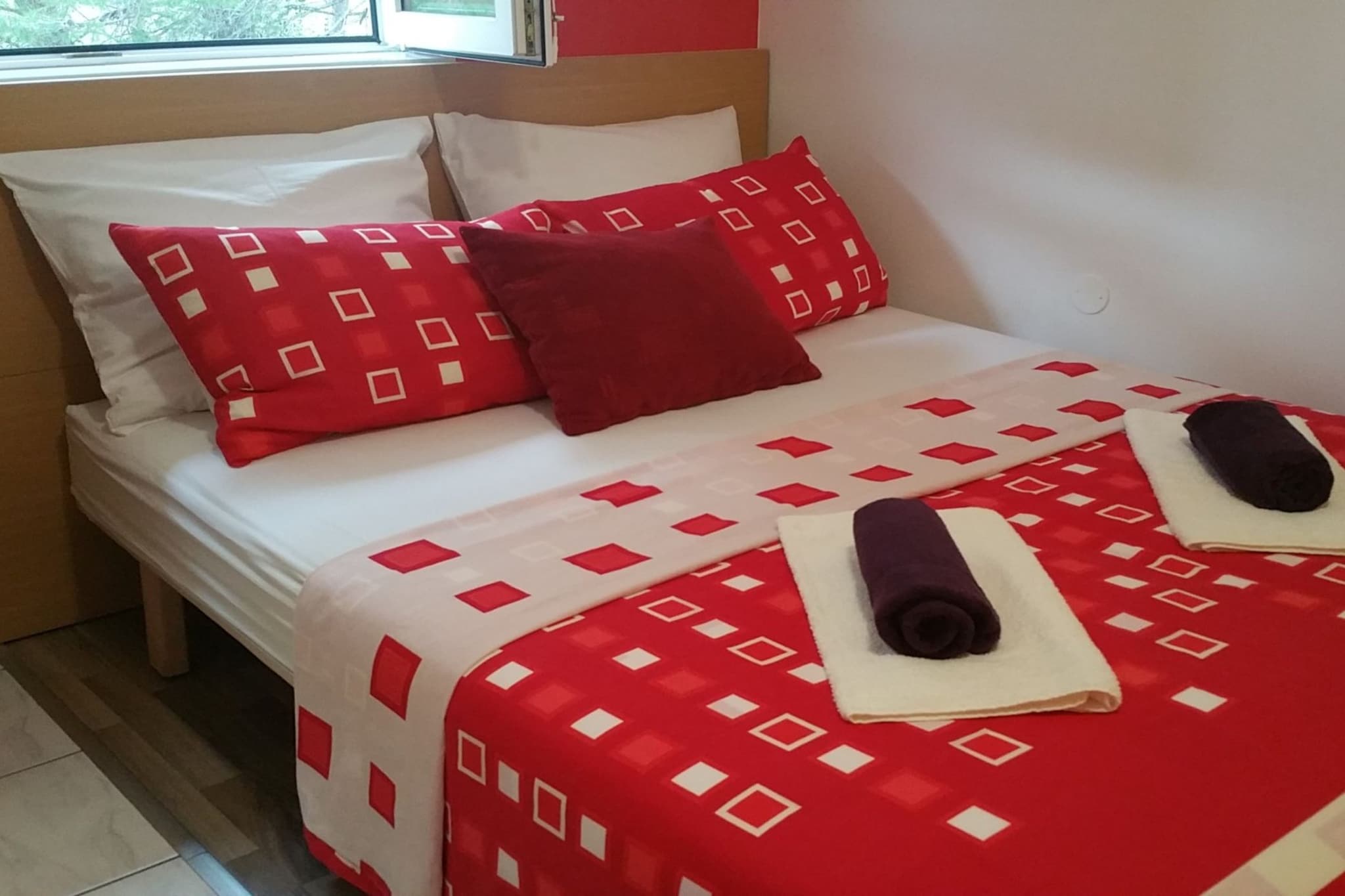 Apartments Mateo - Studio Apartment - Red-Slaapkamer