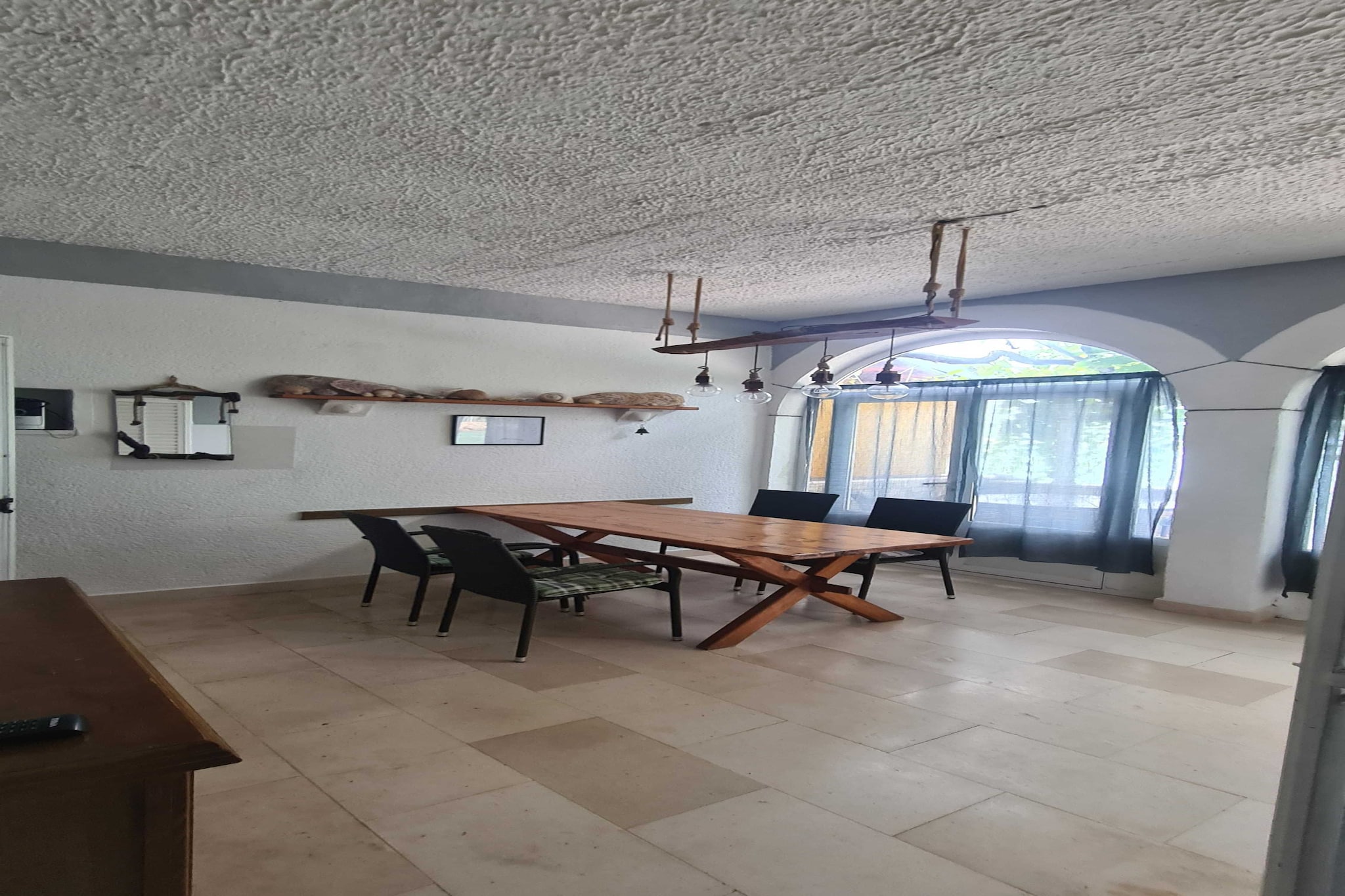Two-Bedroom Apartment (A1-Niko)-Esszimmer