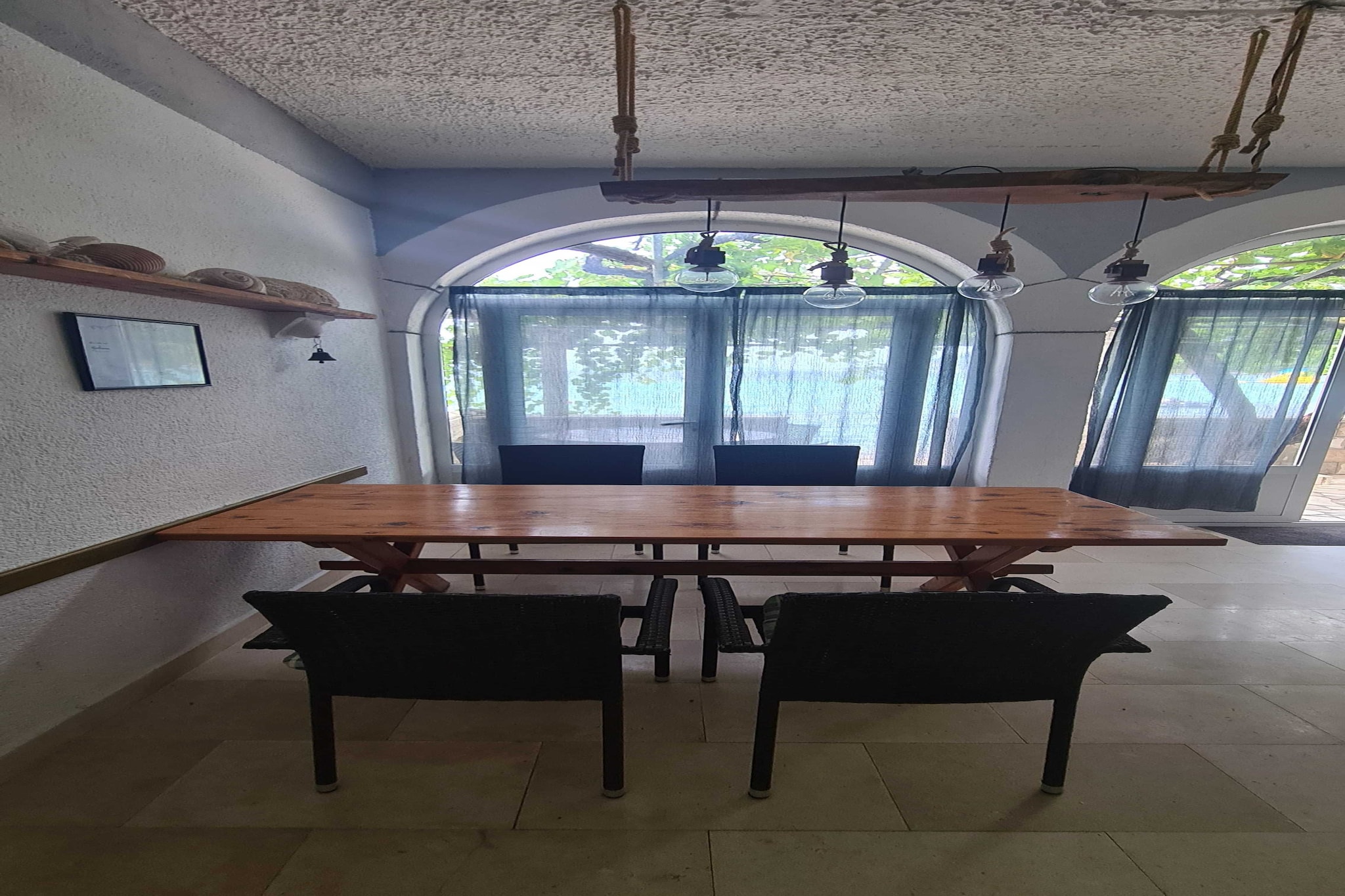 Two-Bedroom Apartment (A1-Niko)-Esszimmer