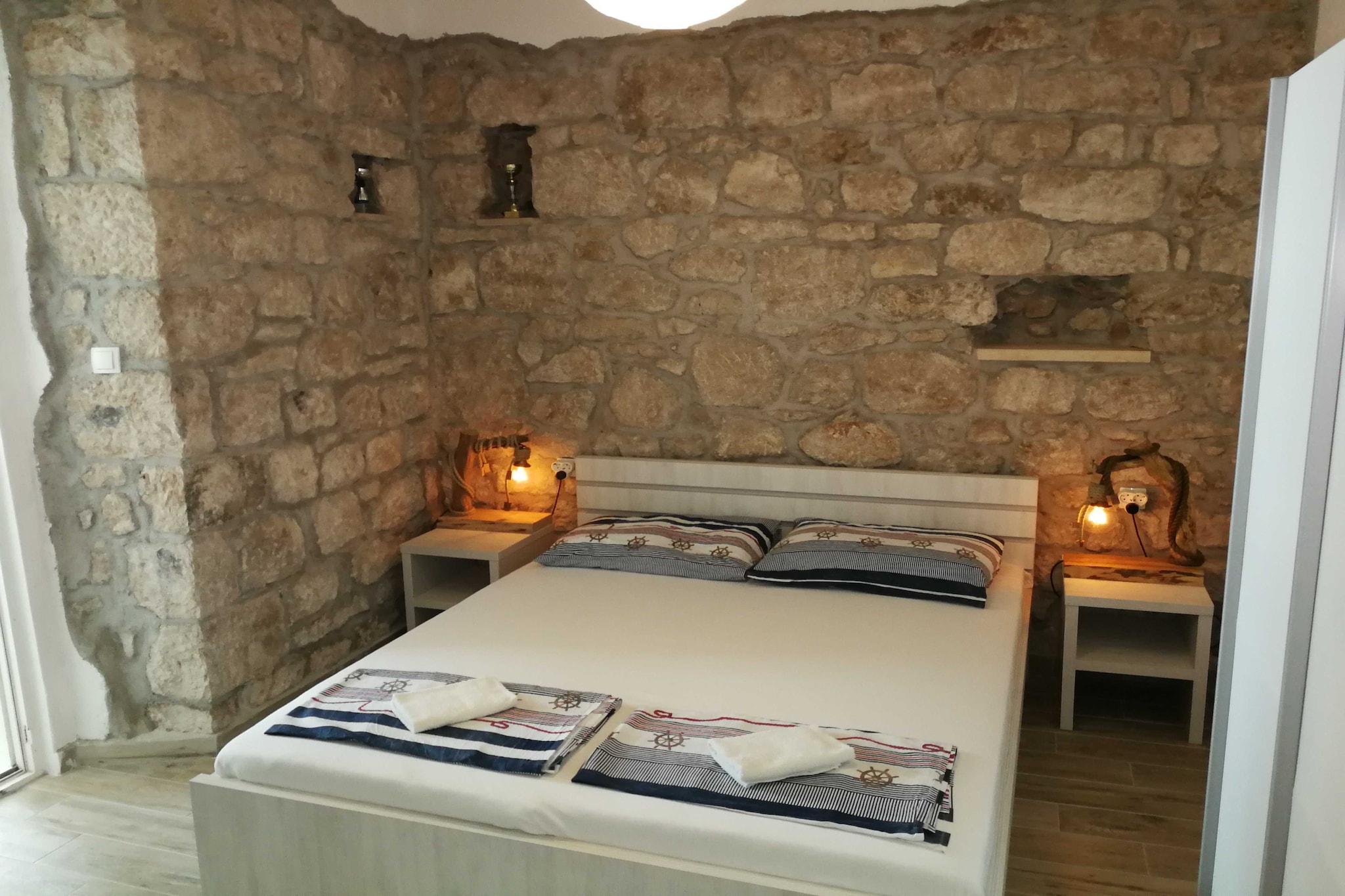 Two-Bedroom Apartment (A1-Niko)-Schlafzimmer