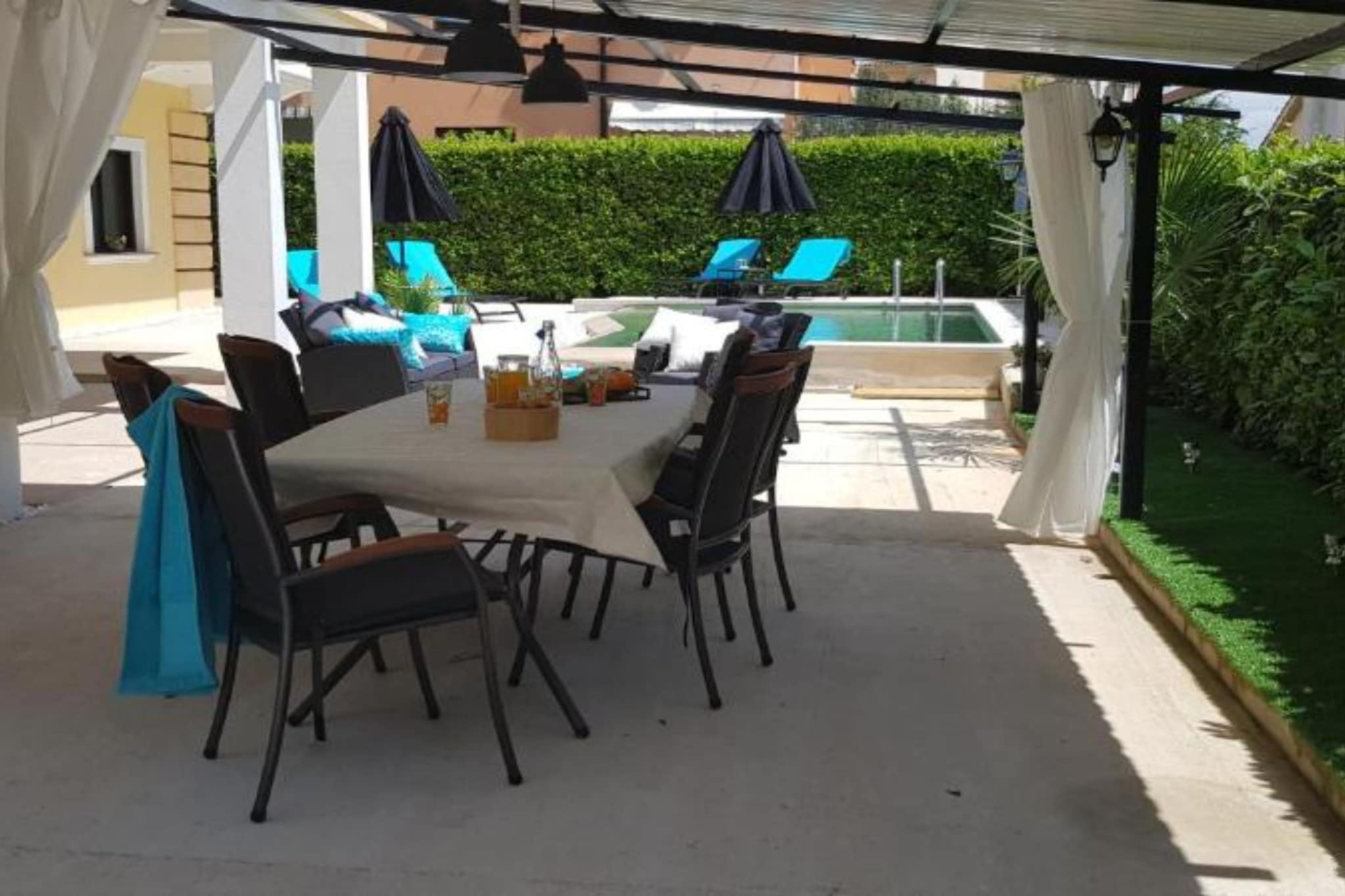 One Bedrrom Apartment-Pool