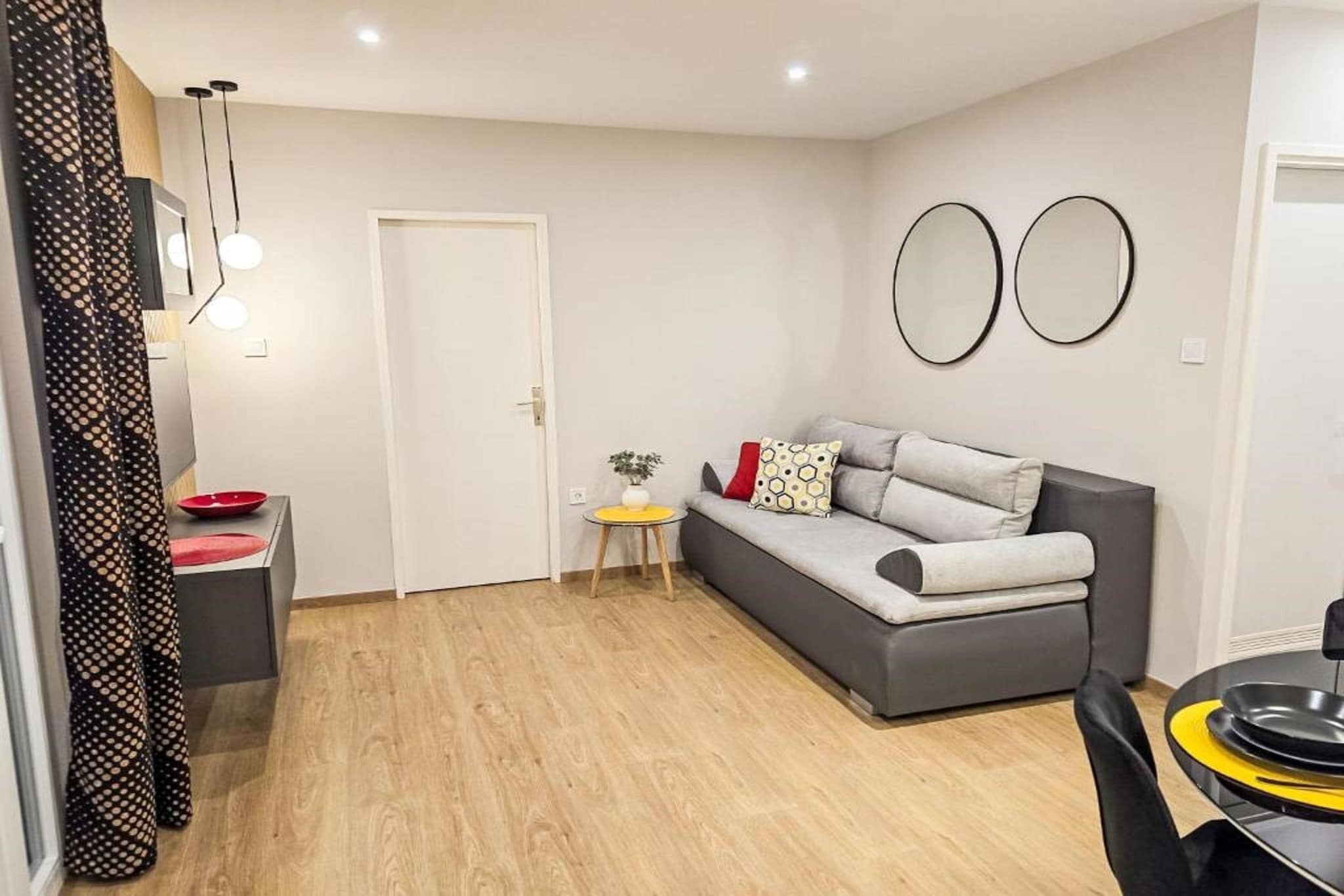 One Bedroom Apartment  2