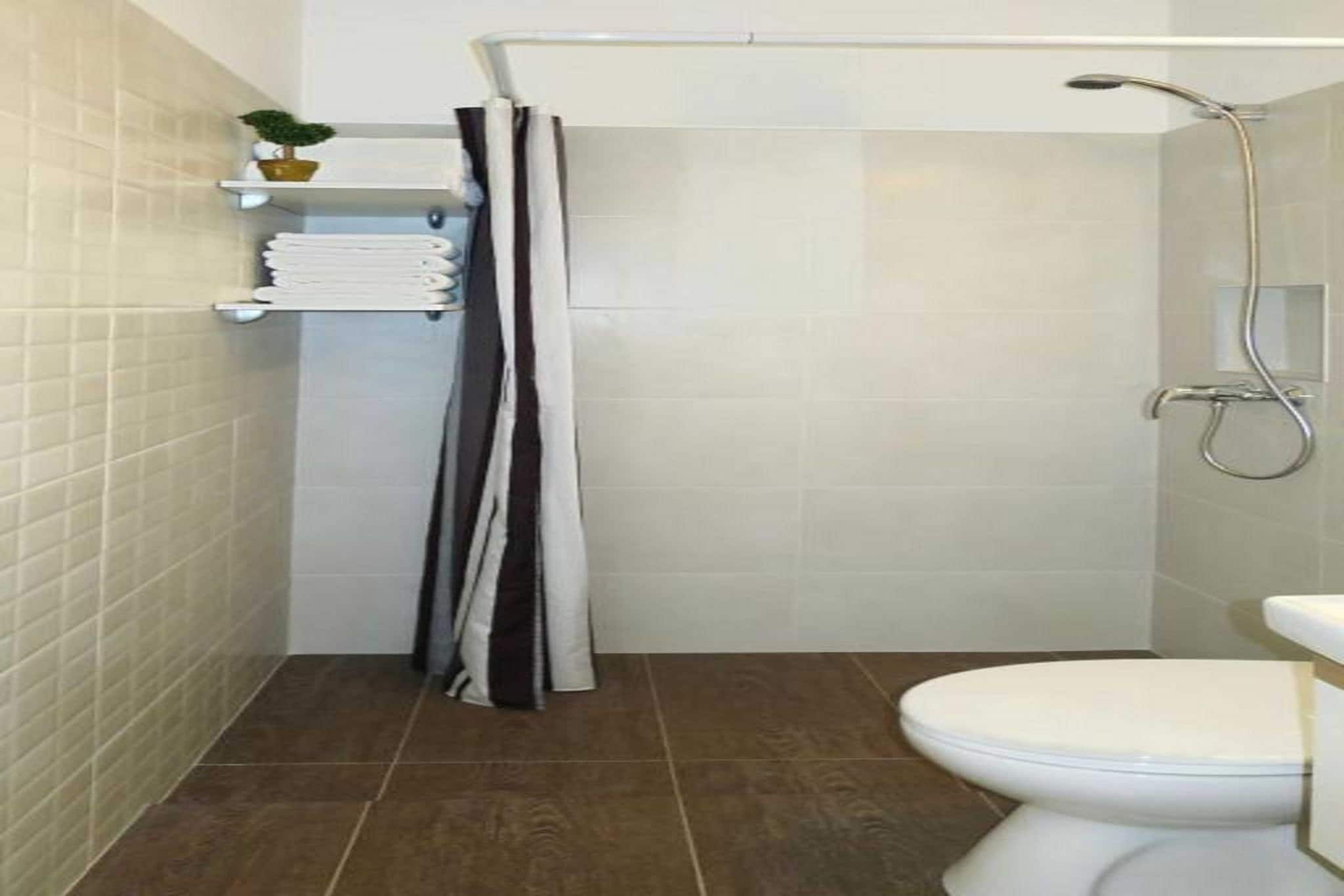 One Bedroom Apartment  2-Badkamer