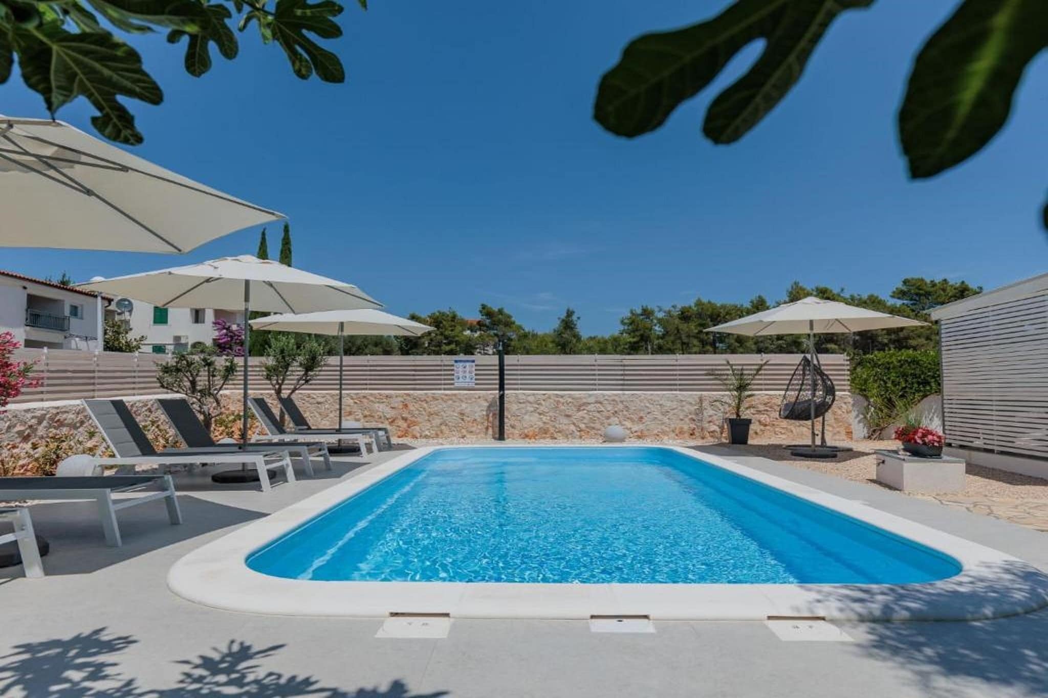 One Bedroom Apartment  2-Zwembad