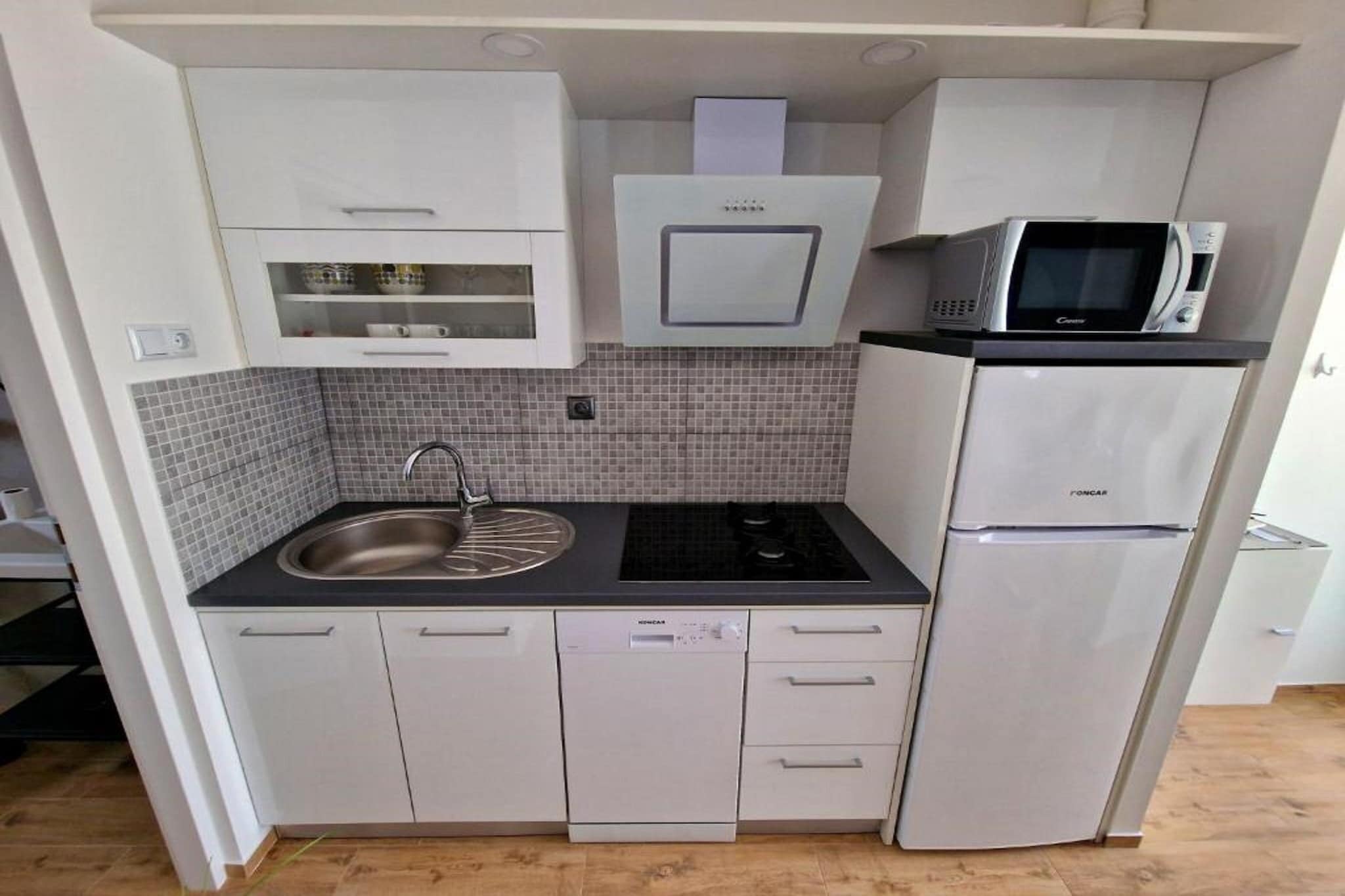 One Bedroom Apartment 3-Keuken