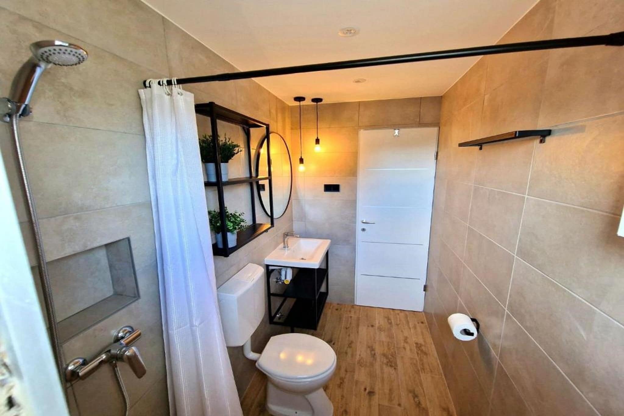 One Bedroom Apartment 3-Badkamer