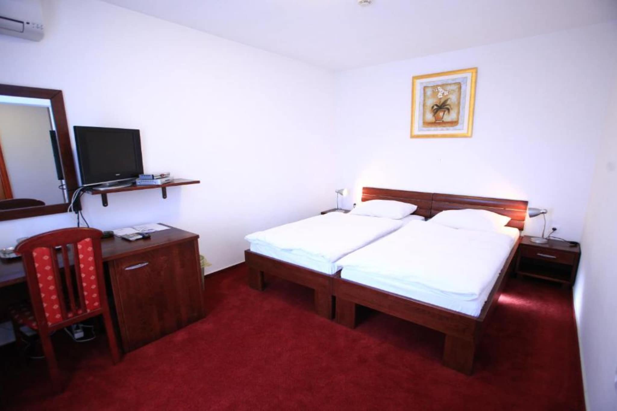 Hotel Orion - Double Room with Balcony