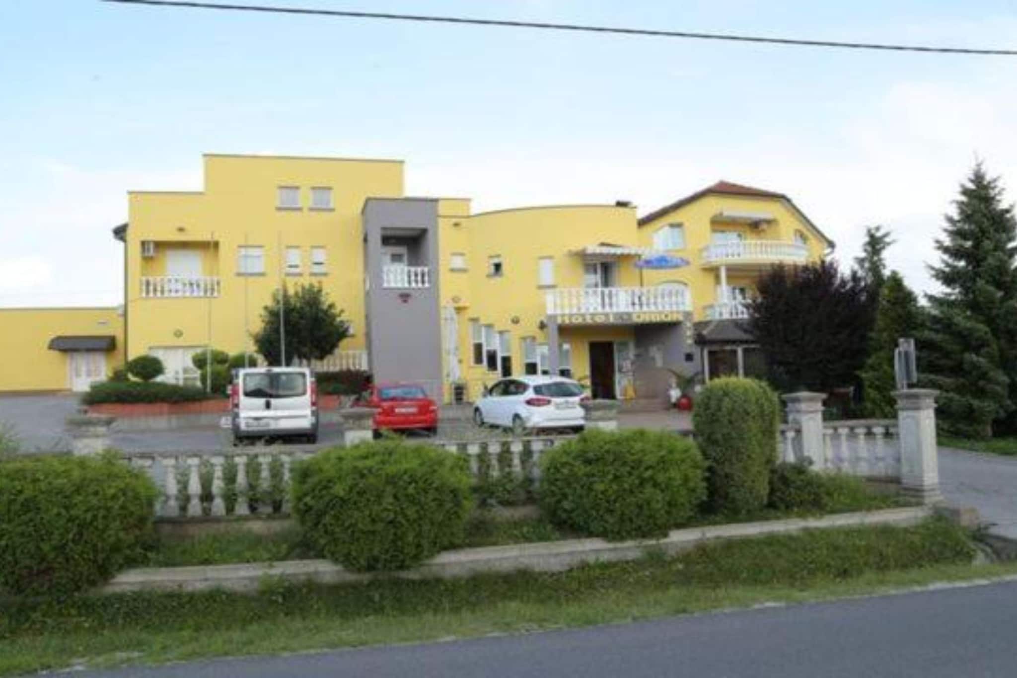 Hotel Orion - Double Room with Loggia and Mountain View-Outdoor