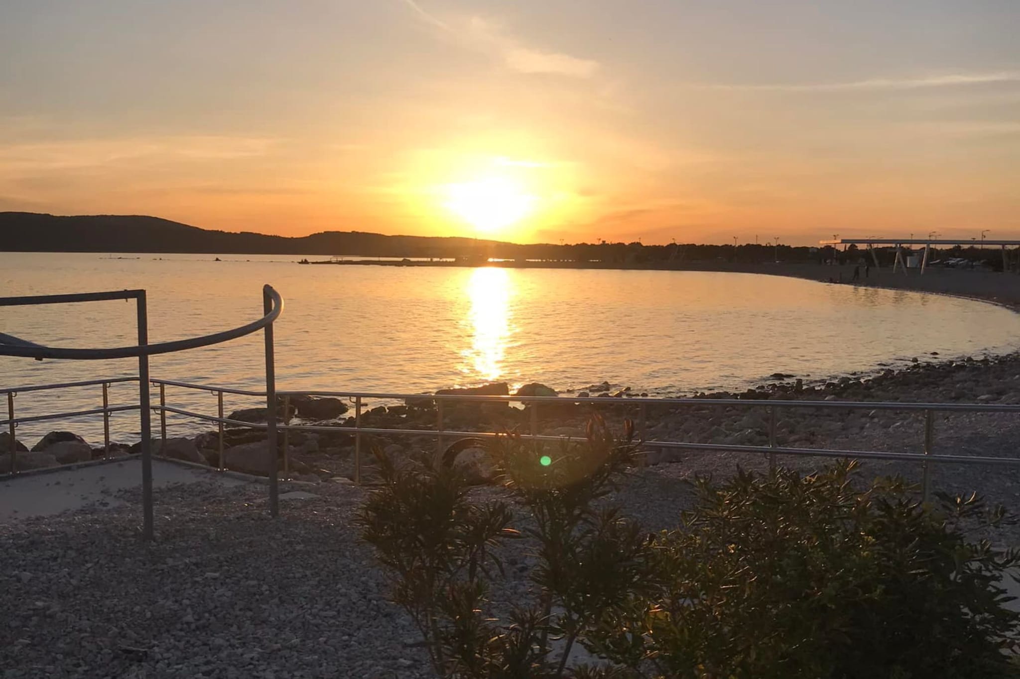 Two Bedroom Apartment With Sea View-Außenbereich
