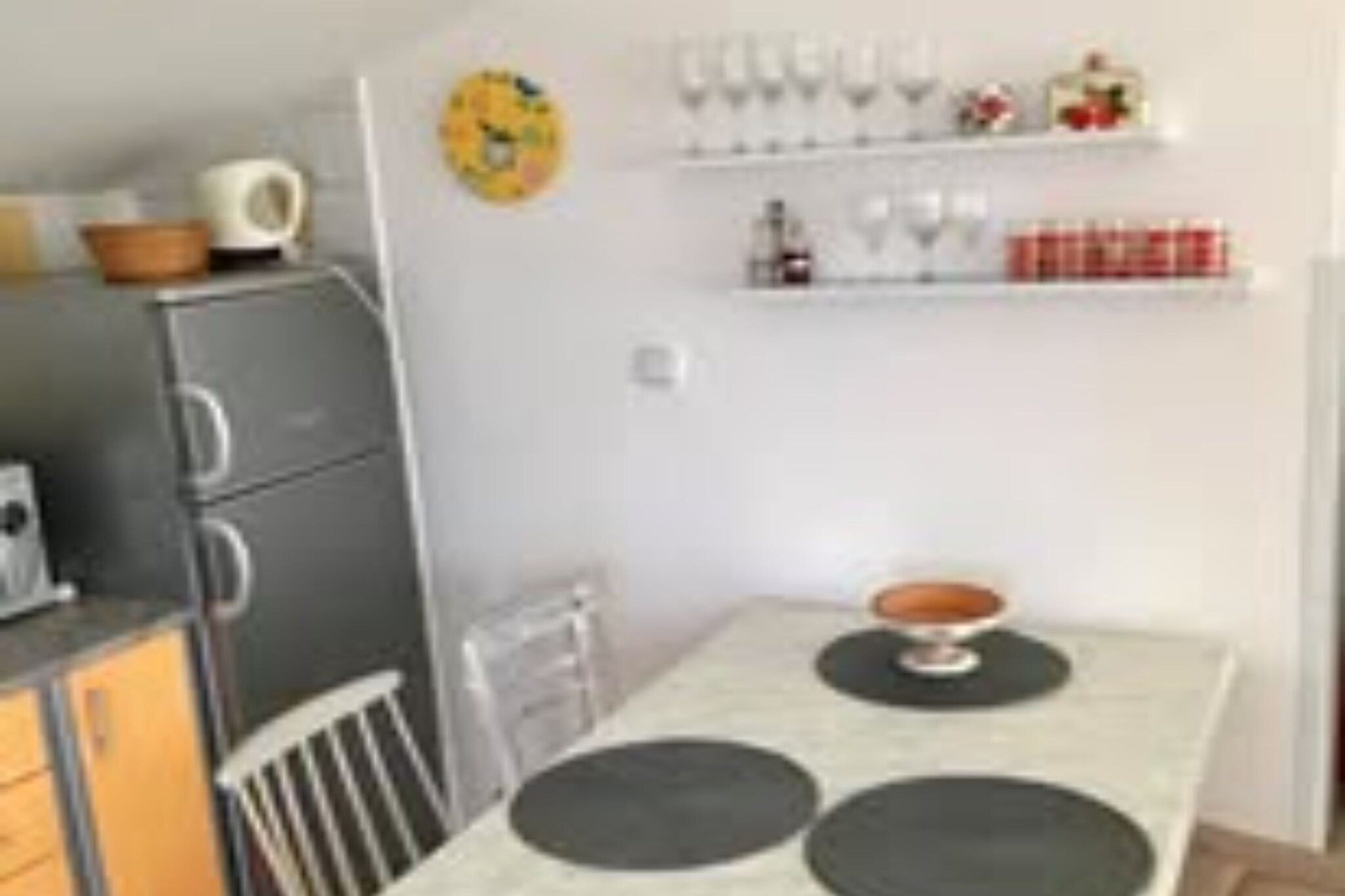 Two Bedroom Apartment With Sea View-Esszimmer