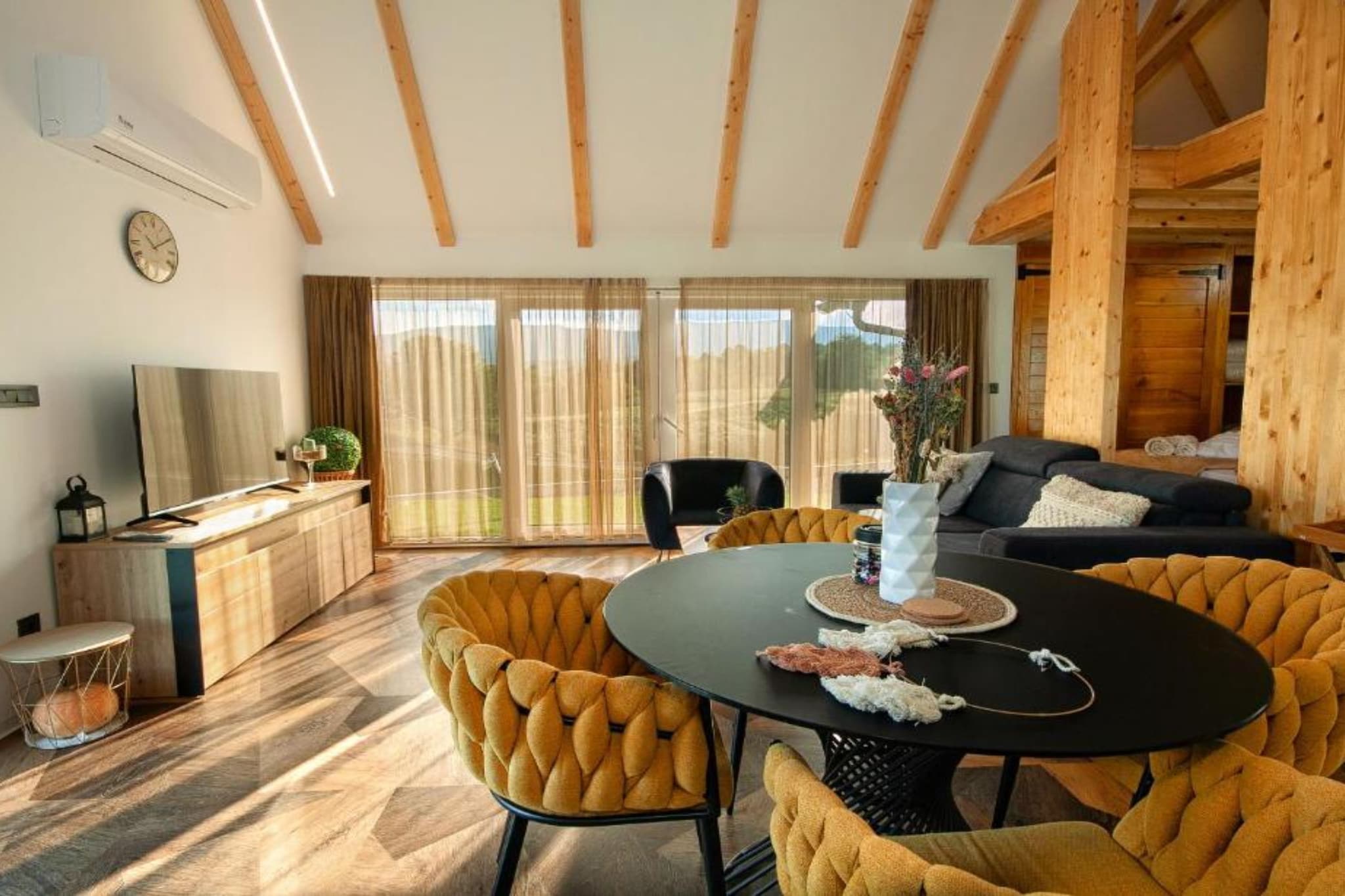 Mountain View Resort (Tina)-Binnen
