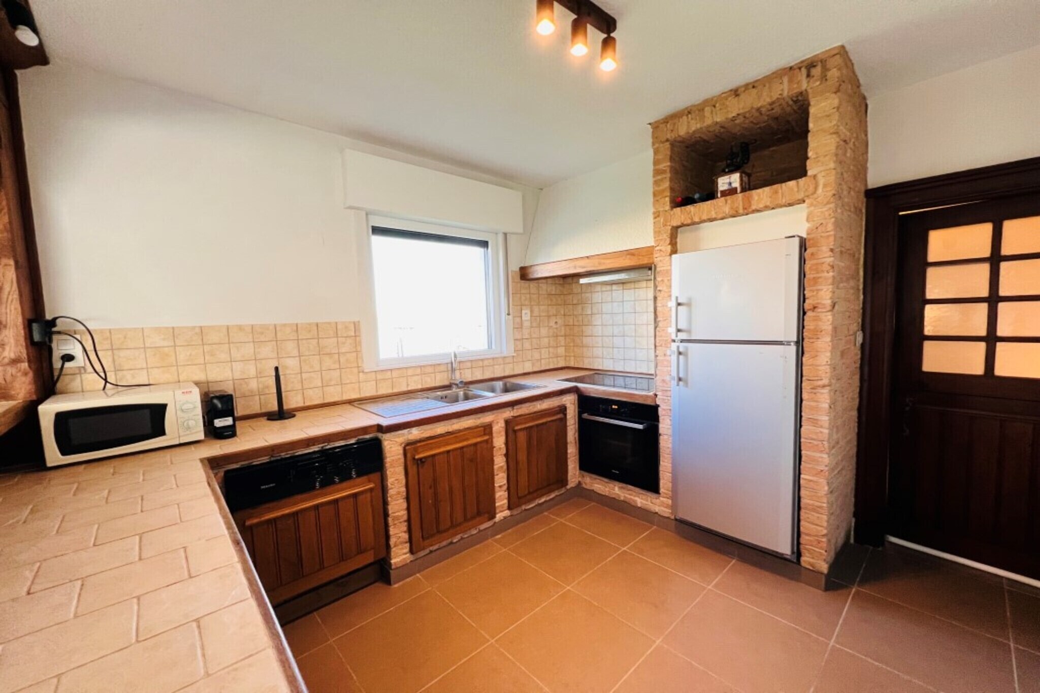 Manitobawijk 25 Home-Keuken