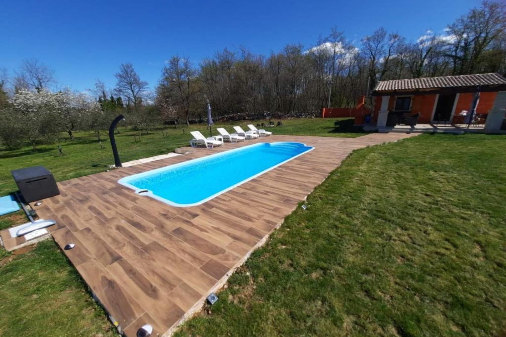 House in Nature-Swimming pool