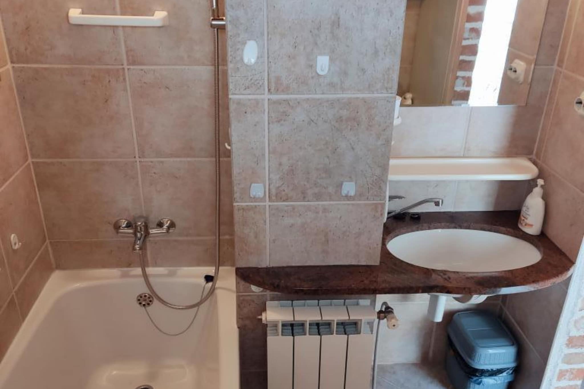 Apartment & Rooms Villa Oliva - Two Bedroom Apartment-Badezimmer
