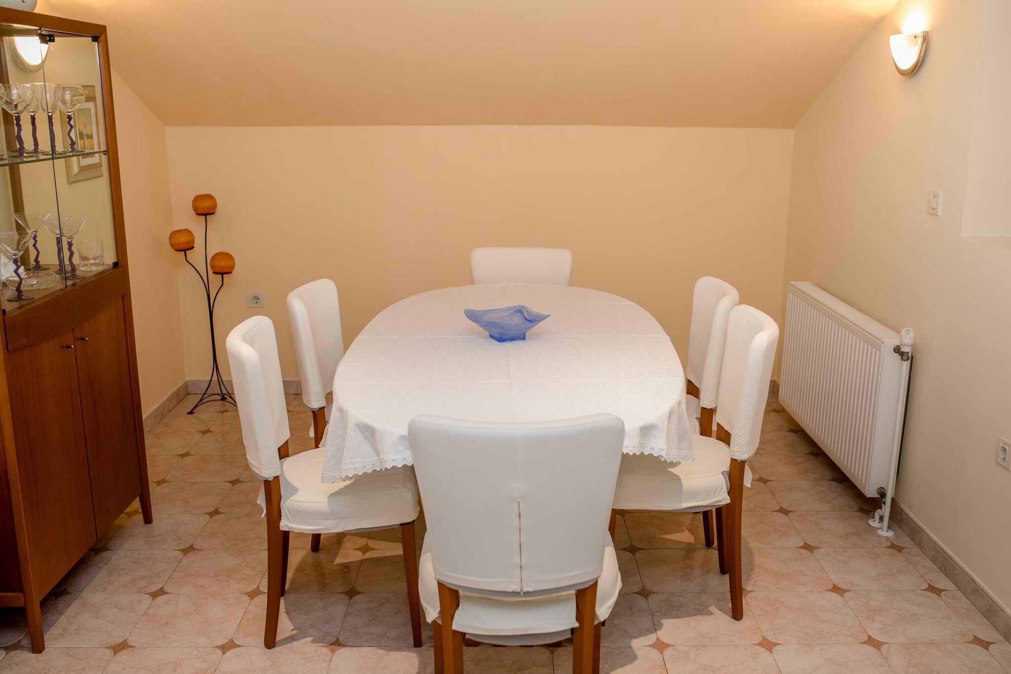 Guest House Villa Anggela - Two Bedroom Apartment with Balcony and Sea View-Salle à manger