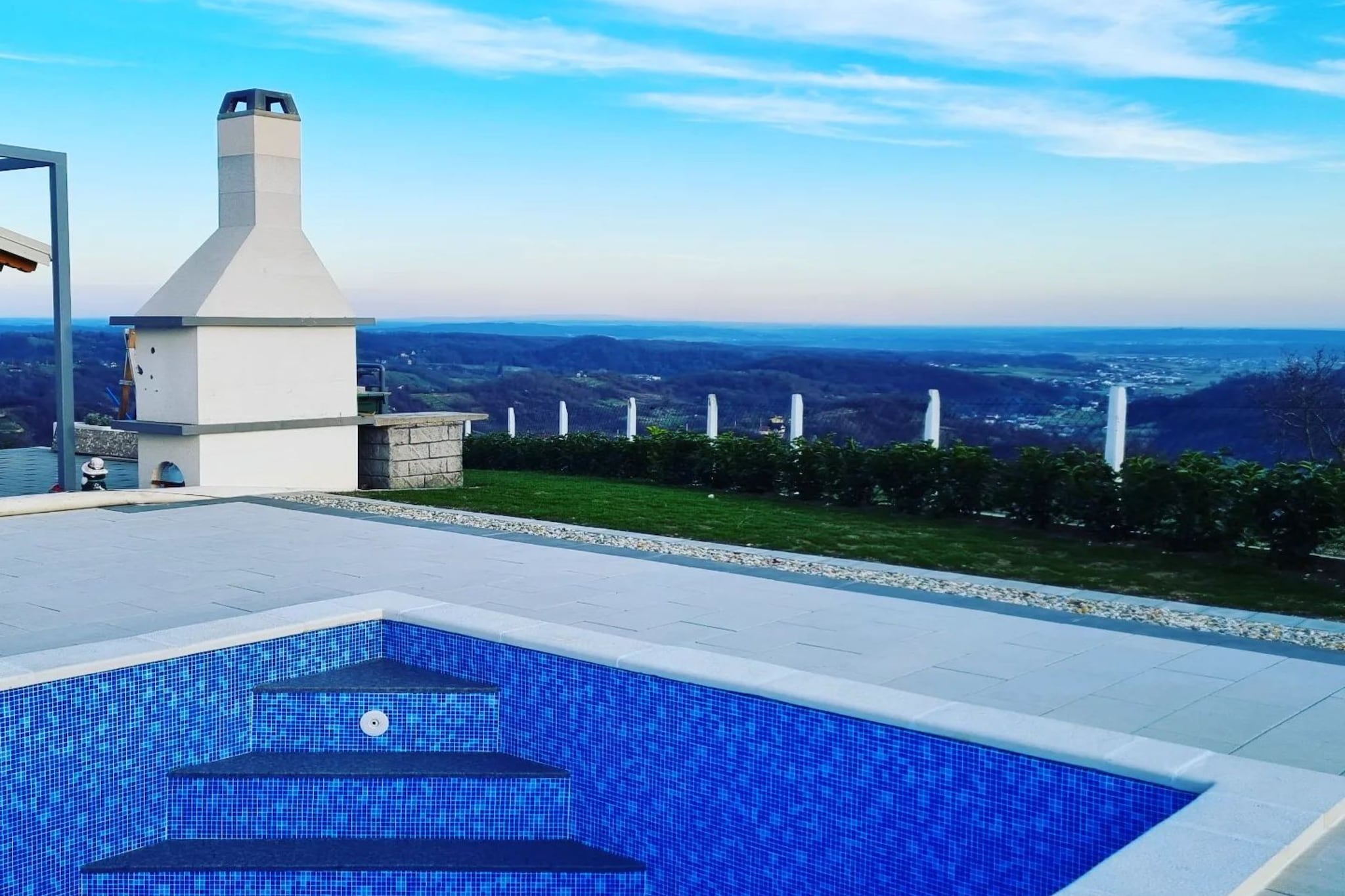 Villa Cerina - Three Bedorom Villa with Outdoor Swimming Pool-Zwembad