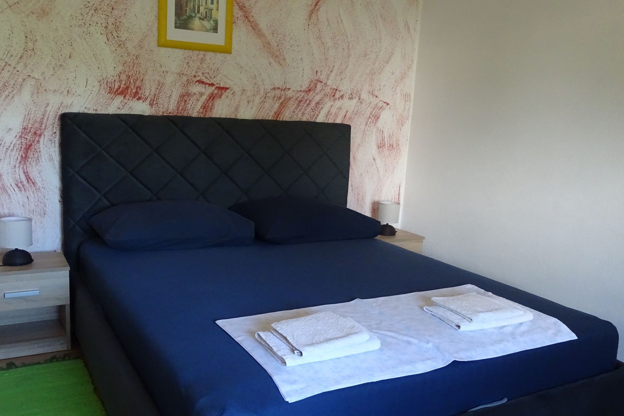 One Bedroom Apartment Luna 3-Schlafzimmer