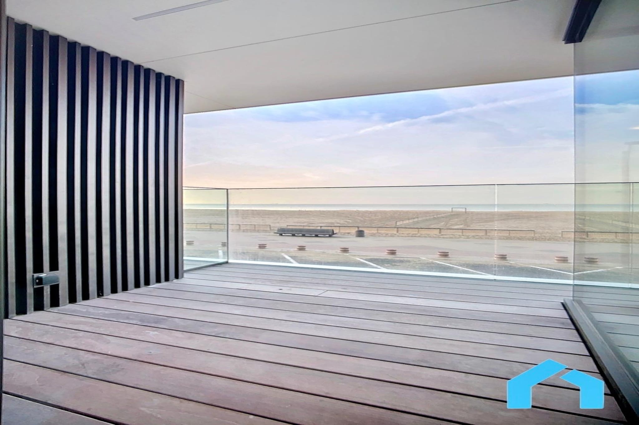 Emeraude 11-Terrasbalkon