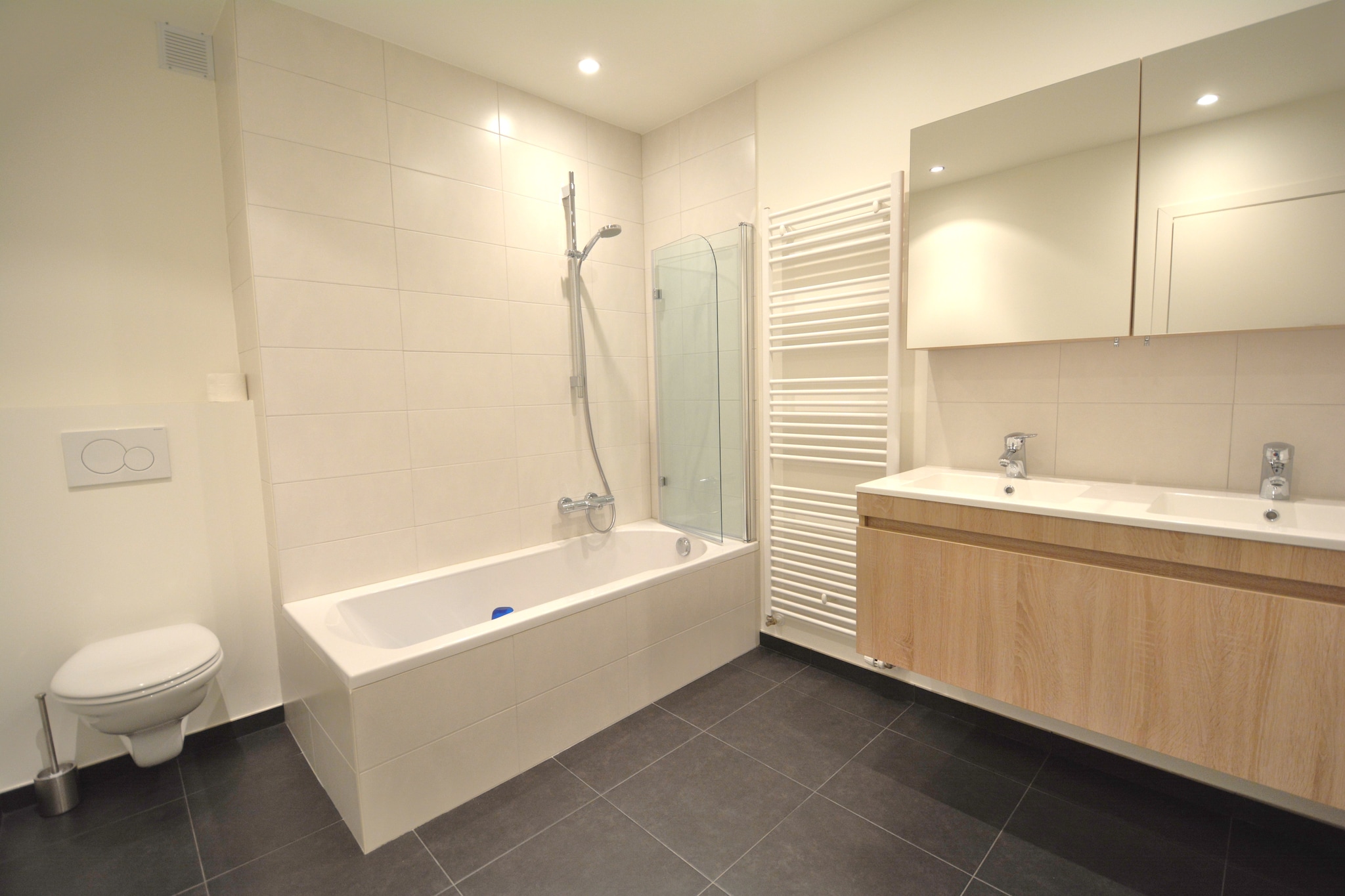 Mistral 2C-Badkamer