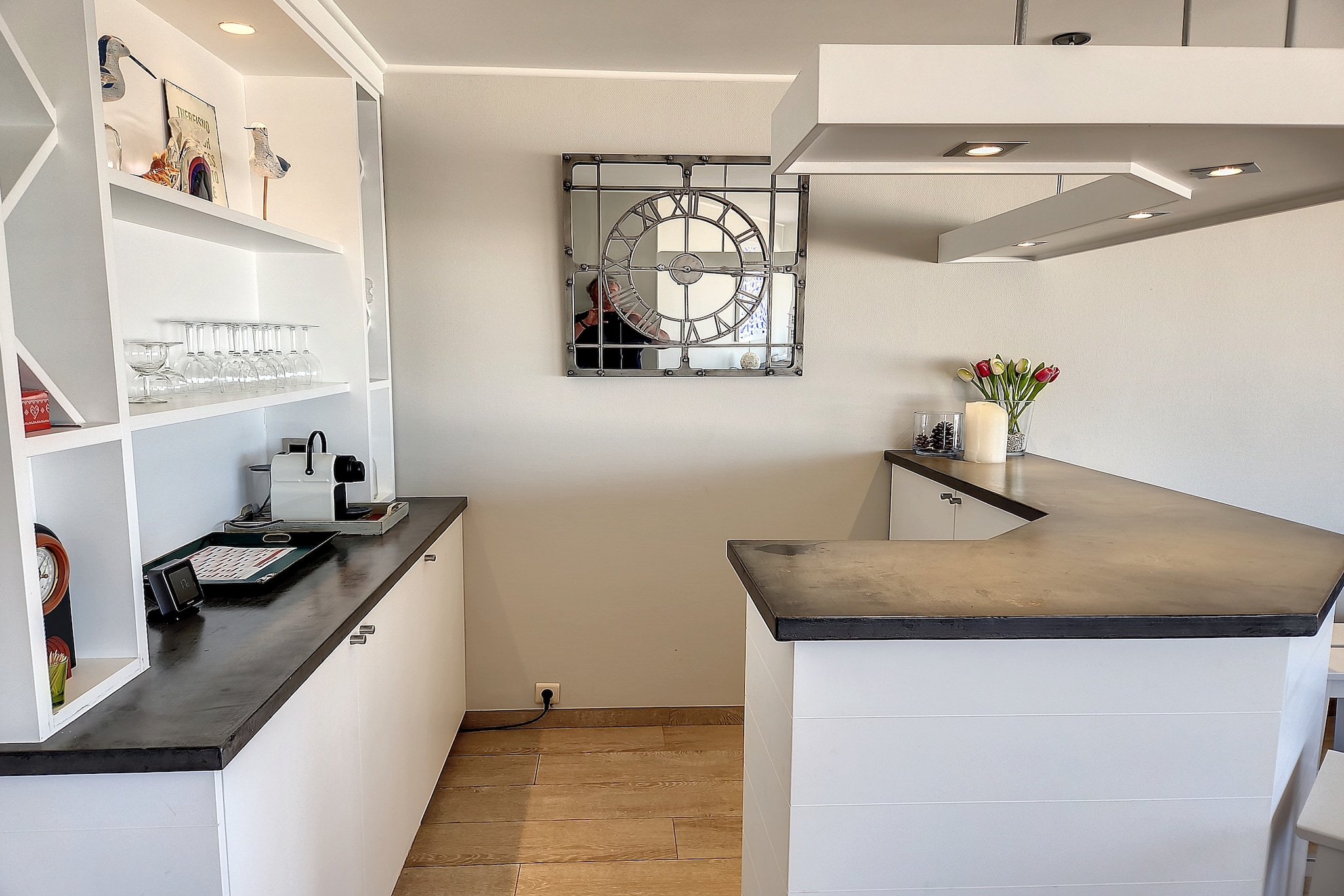 Embassy Block B B2L-Keuken