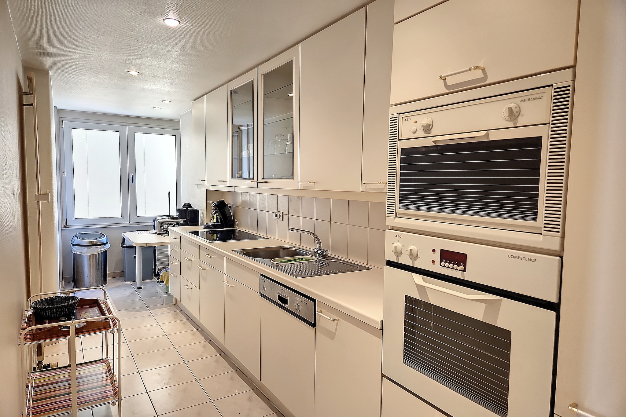 Embassy Block B B2L-Keuken
