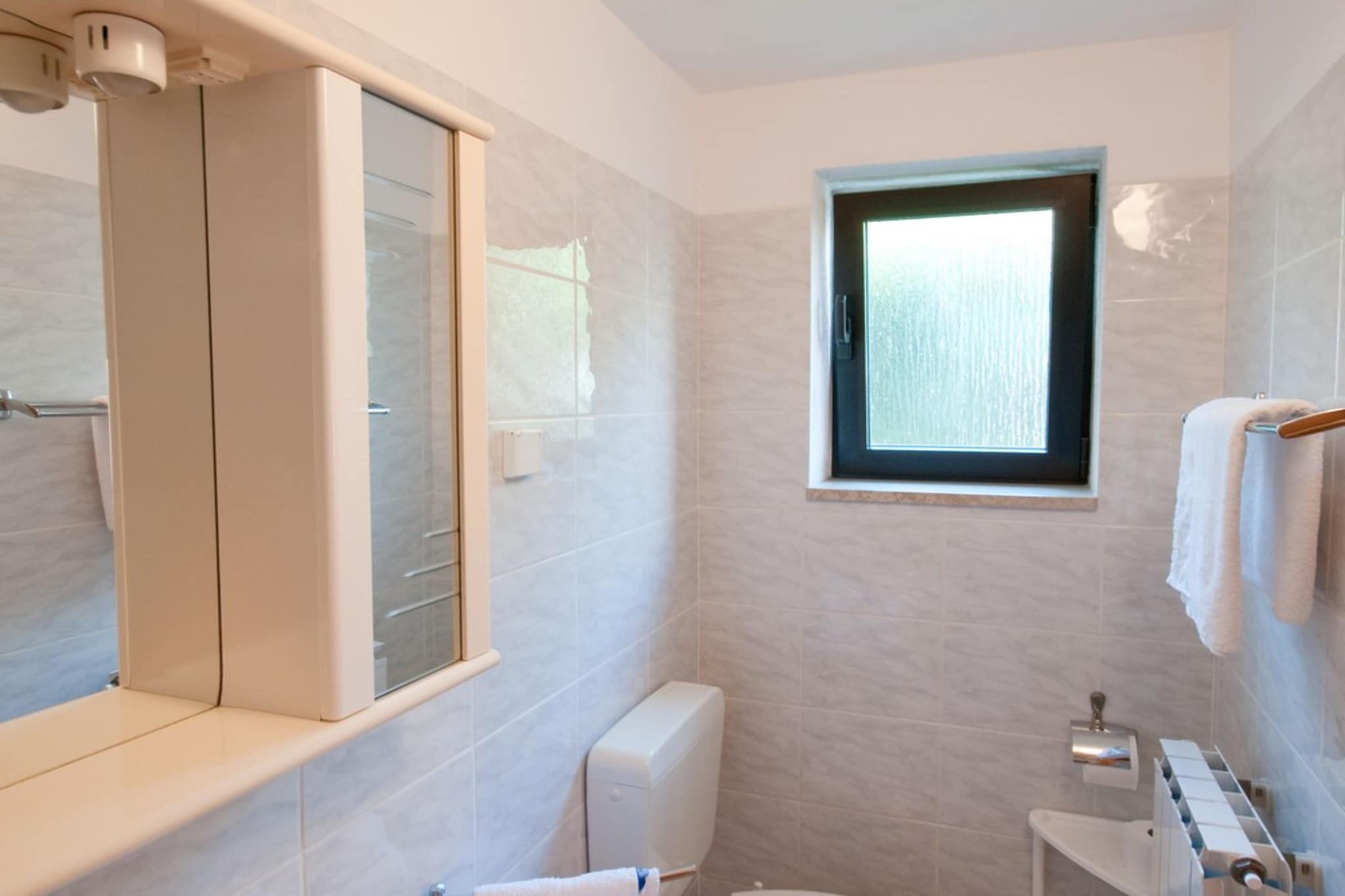 Apartments Alba - Studio apartment (Jasmine)-Bathroom