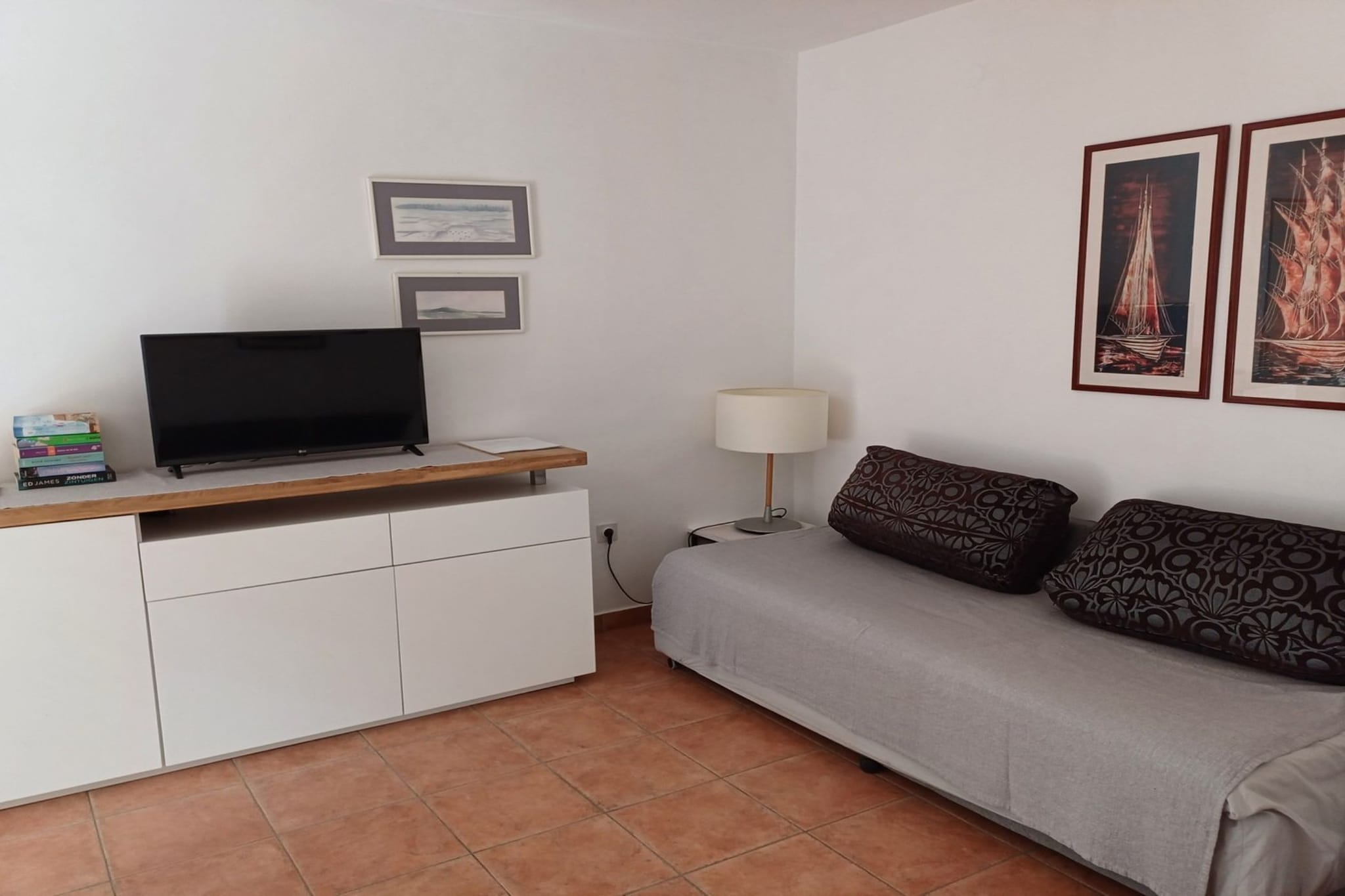 Holiday Home Apartments Alba-Living room