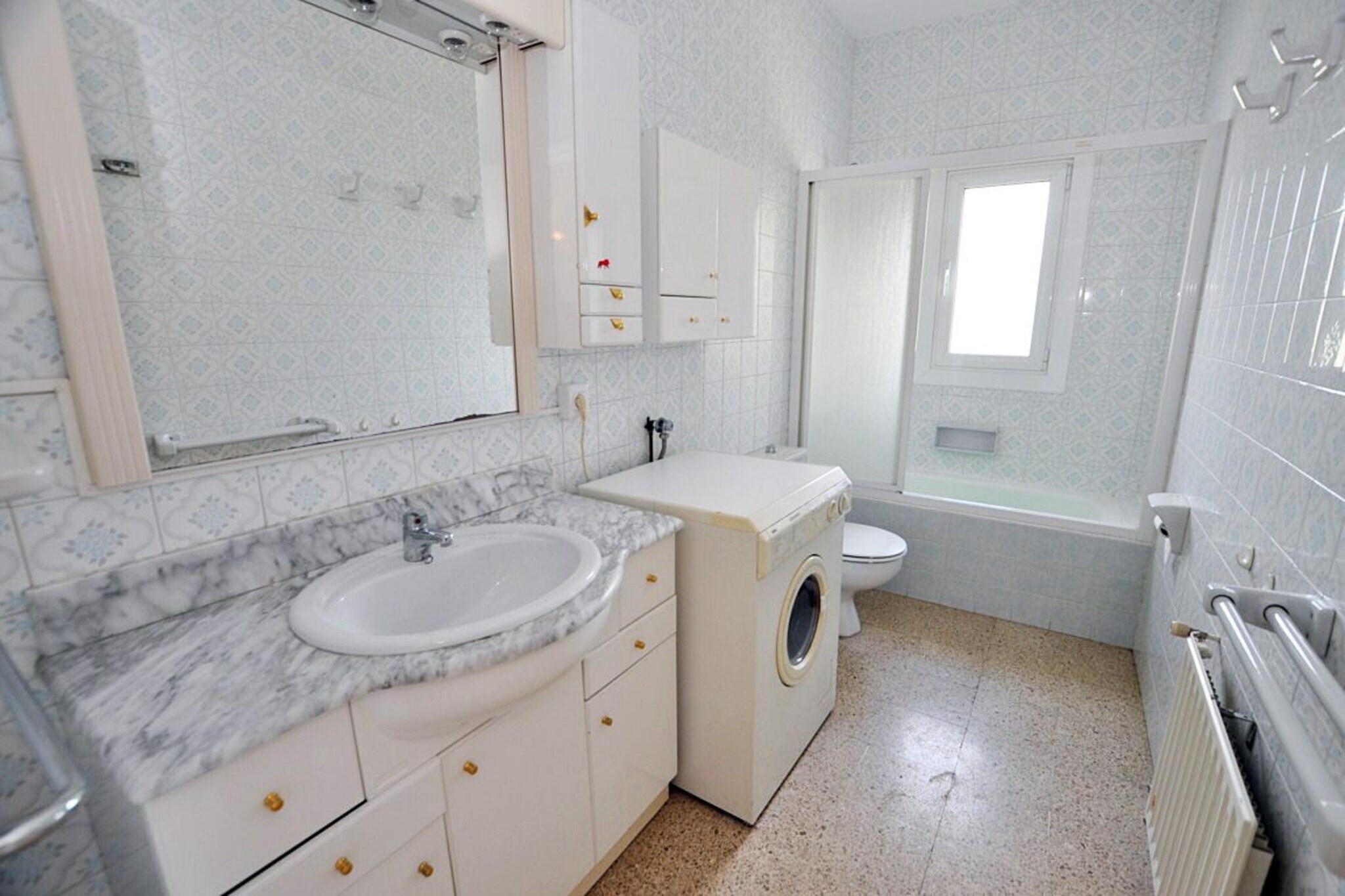 1141 MAS OLIVA con Piscina-Badkamer