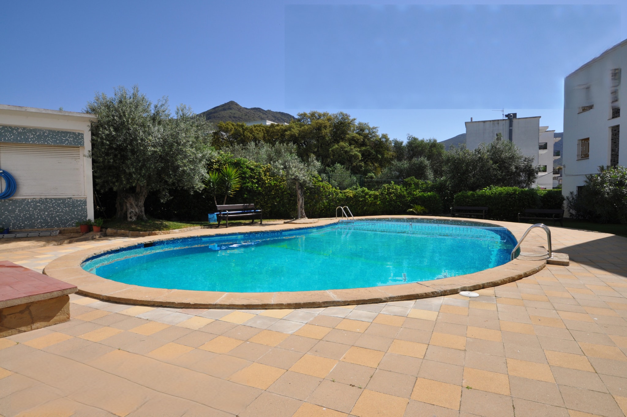 poolofhouse