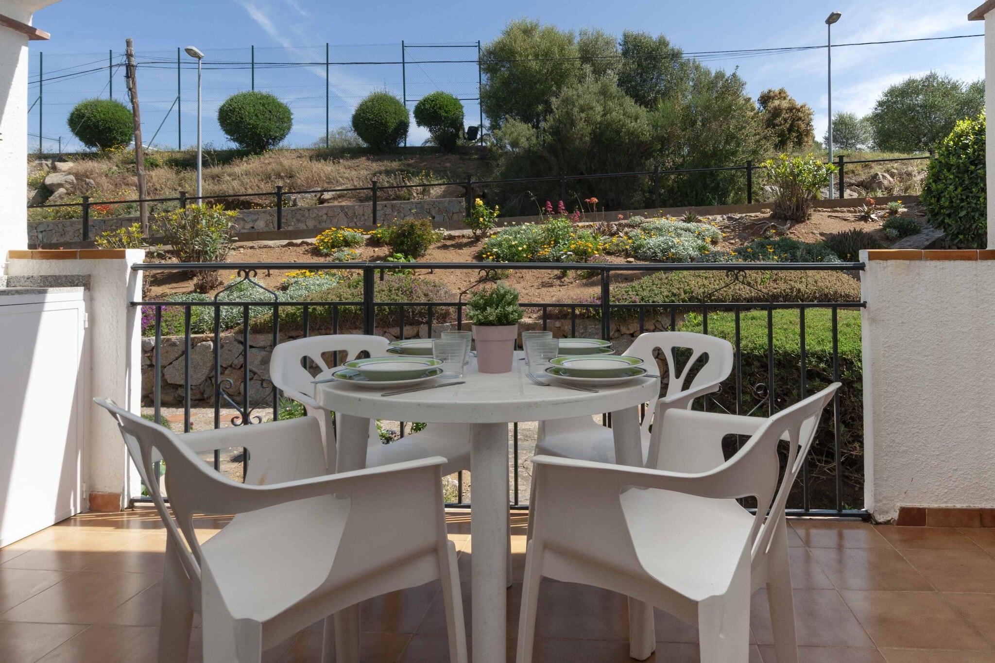 1205 JARDINS con PISCINA-Terrasbalkon