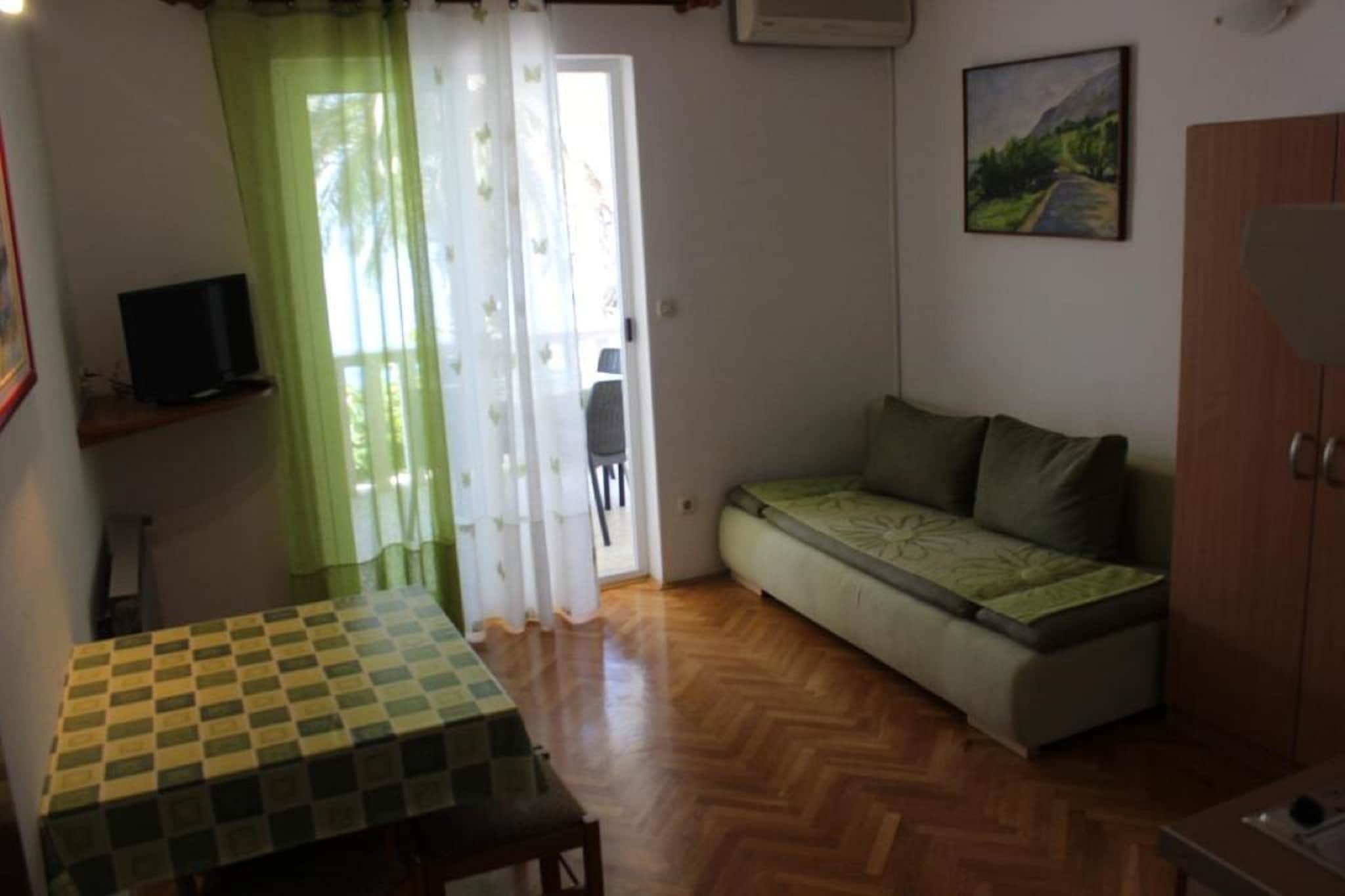 Apartment 4