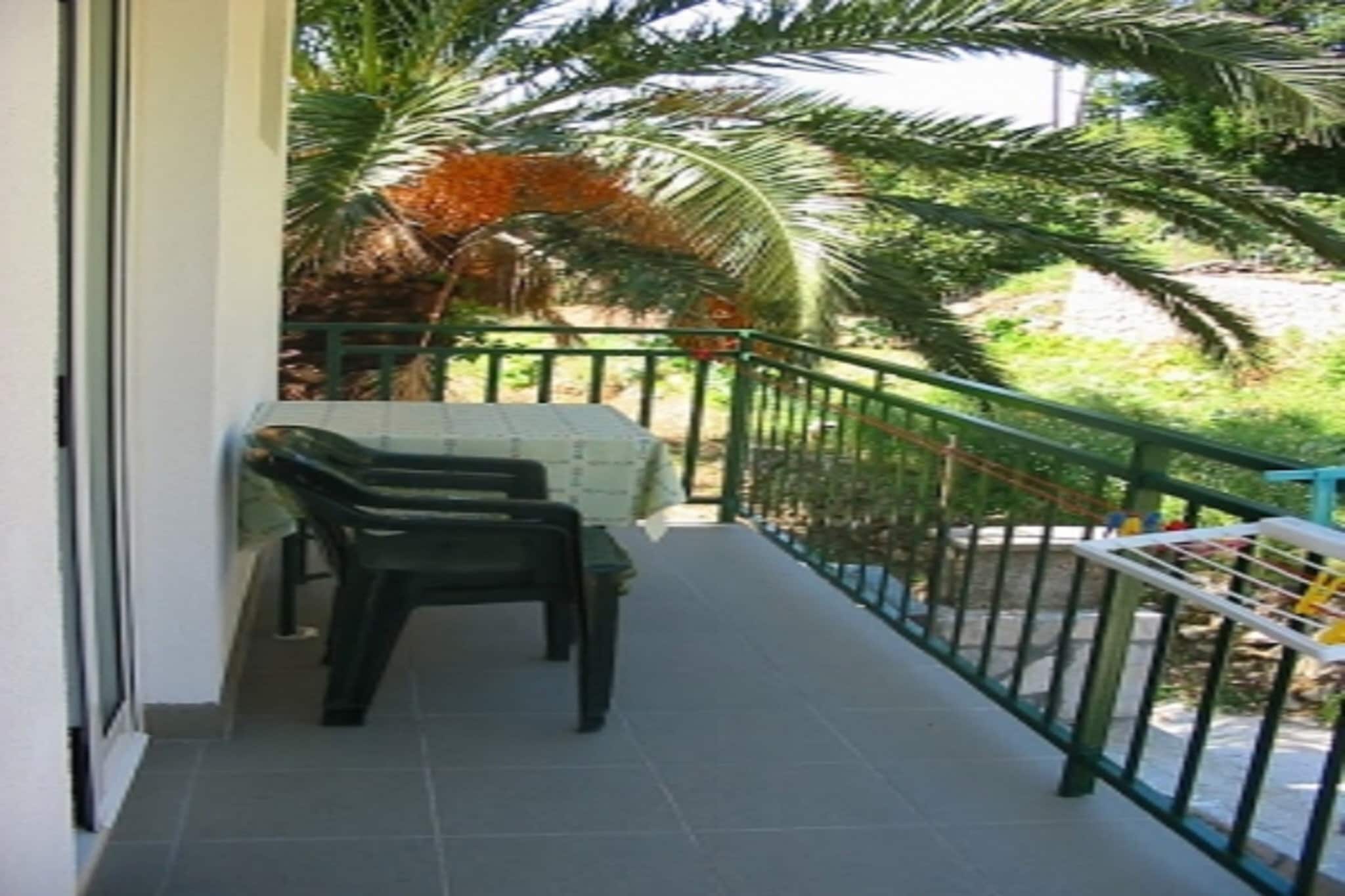Apartments Pansion Franka 3* - One Bedroom Apartment with Garden View - APT 9-Terrasse/Balkon