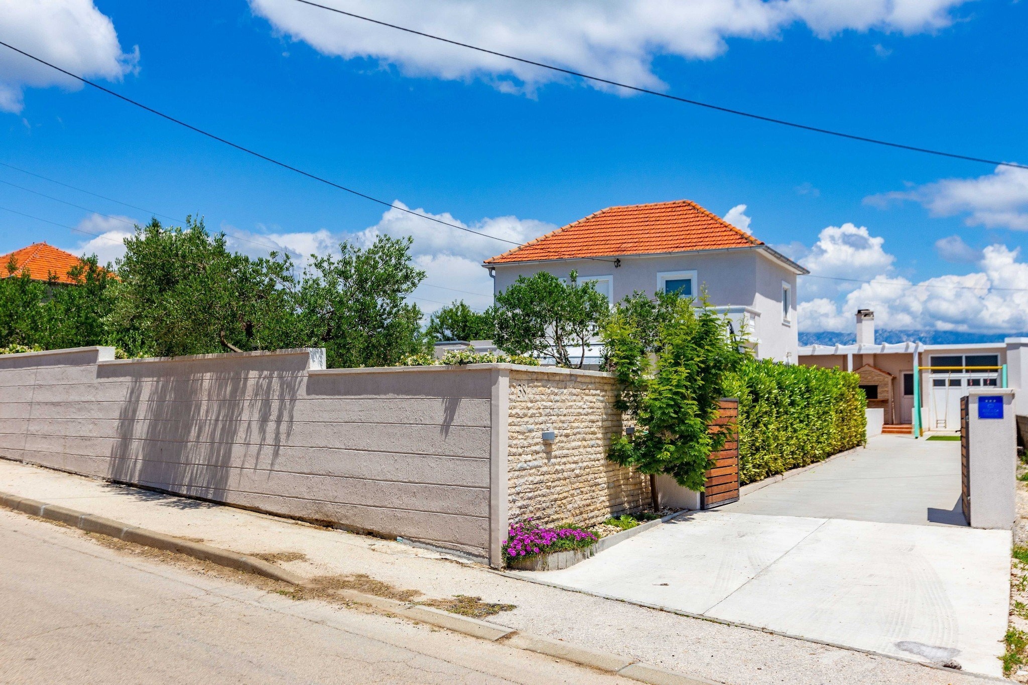 Serene Escape near Zadar with Private Pool & Charming Outdoor Oasis - Two Bedroom Holiday Home-Buitenlucht
