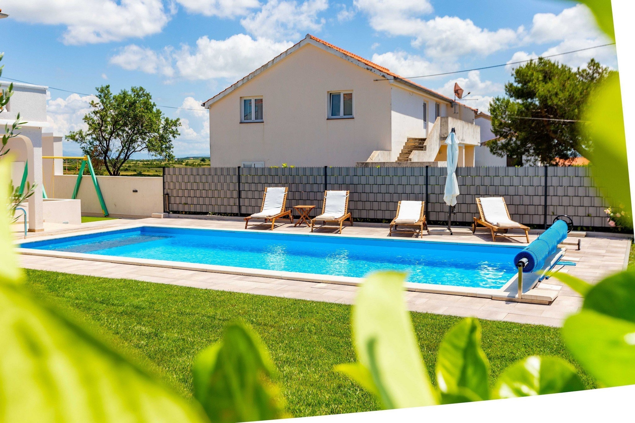 Serene Escape near Zadar with Private Pool & Charming Outdoor Oasis - Two Bedroom Holiday Home-Zwembad