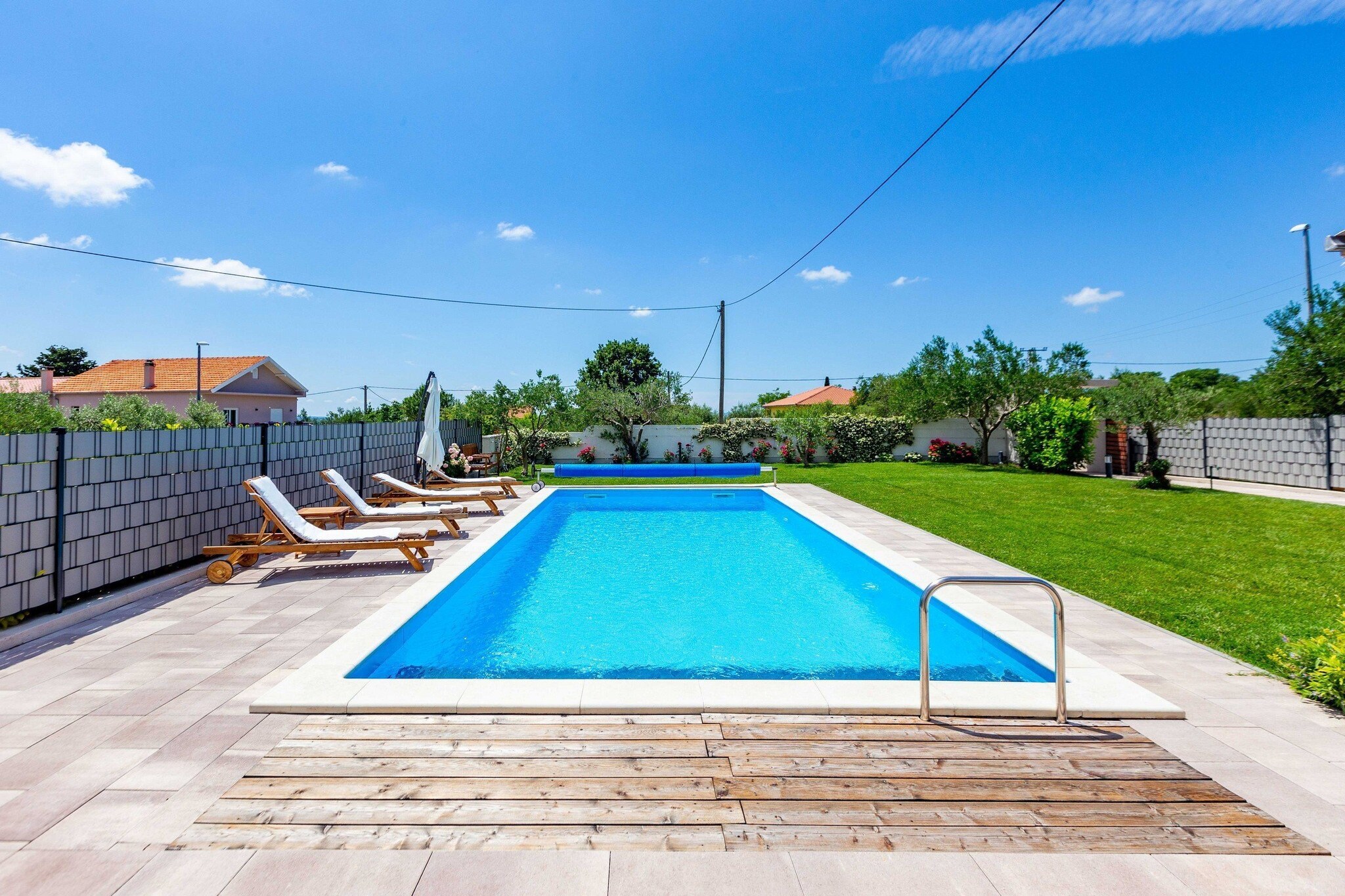 Serene Escape near Zadar with Private Pool & Charming Outdoor Oasis - Two Bedroom Holiday Home-Zwembad