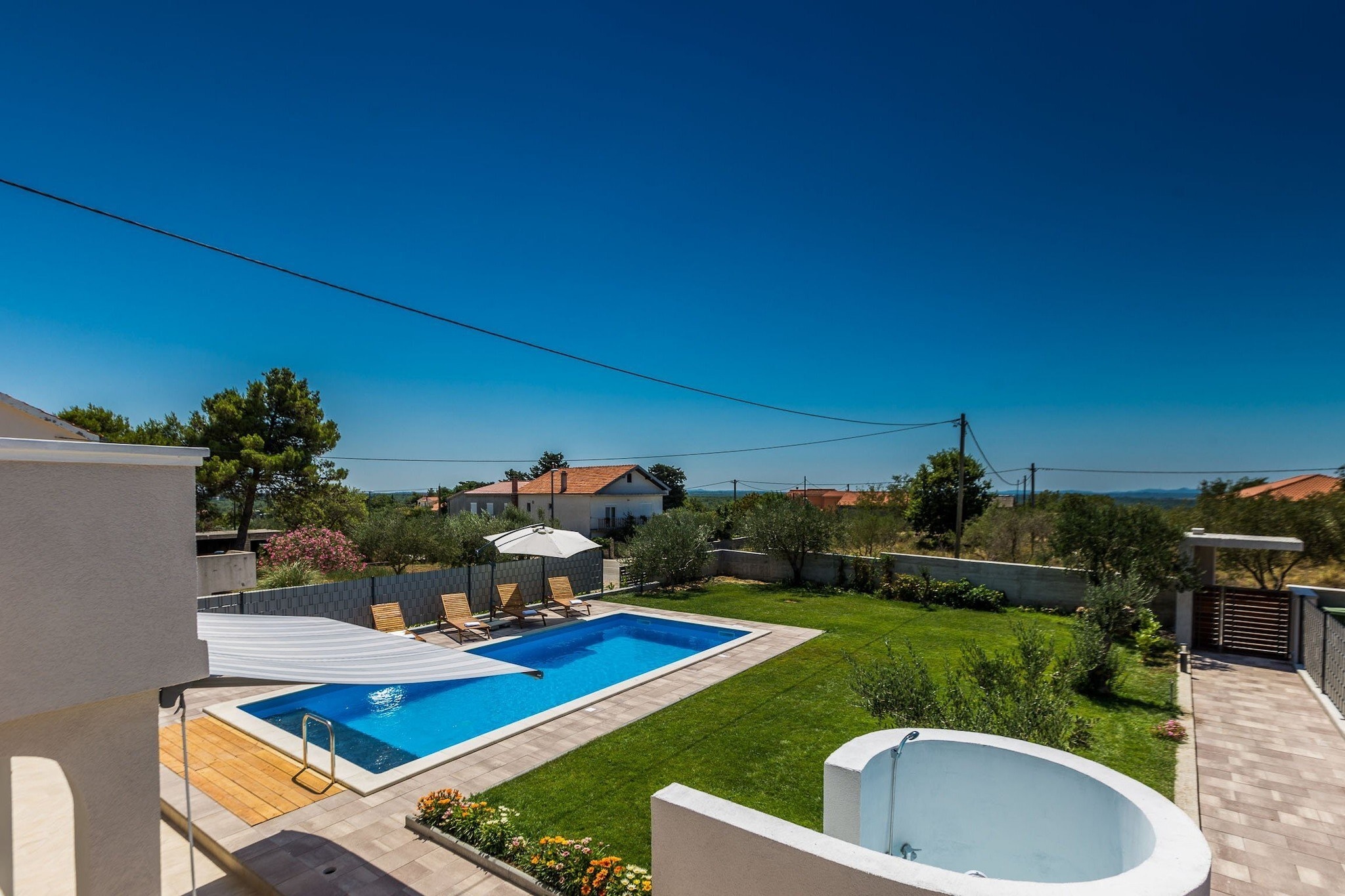 Serene Escape near Zadar with Private Pool & Charming Outdoor Oasis - Two Bedroom Holiday Home-Uitzicht