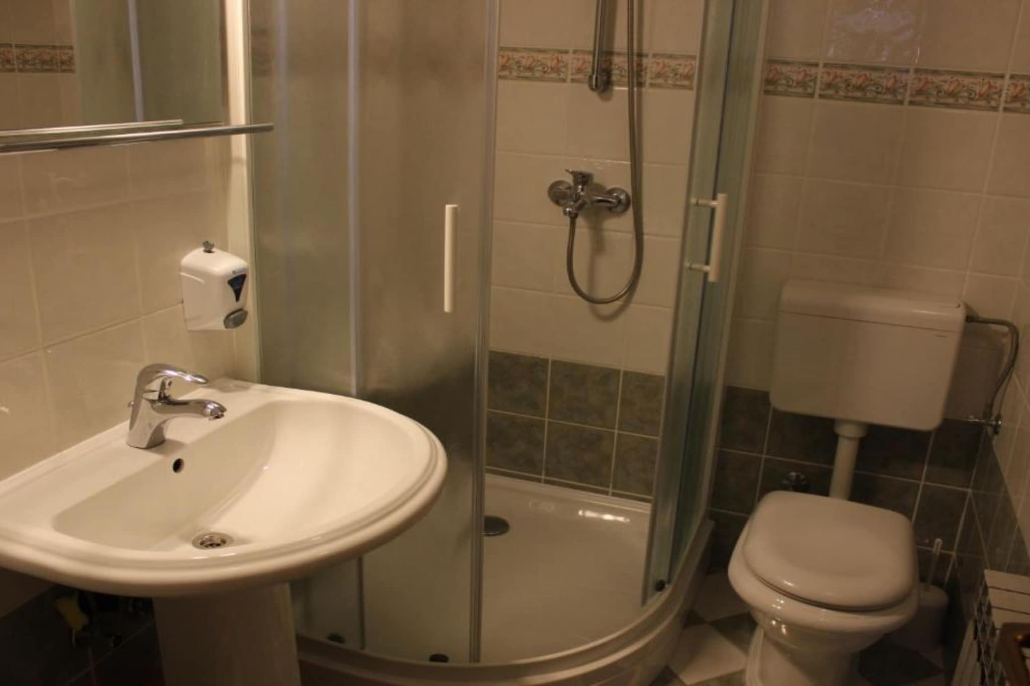 Apartments Pansion Franka 3* - One Bedroom Apartment with Sea View and Balcony - APT A1-Badezimmer